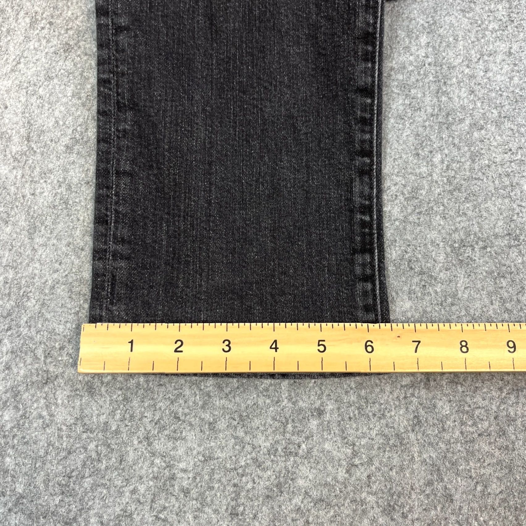 Hugo Boss HUGO BOSS Jeans Slim Tapered Delaware 30/32 Dark Wash Grey Whiskers Denim Cotton Elastane 5-Pocket Mens Jeans Size US 30 / EU 46 - 3 Thumbnail