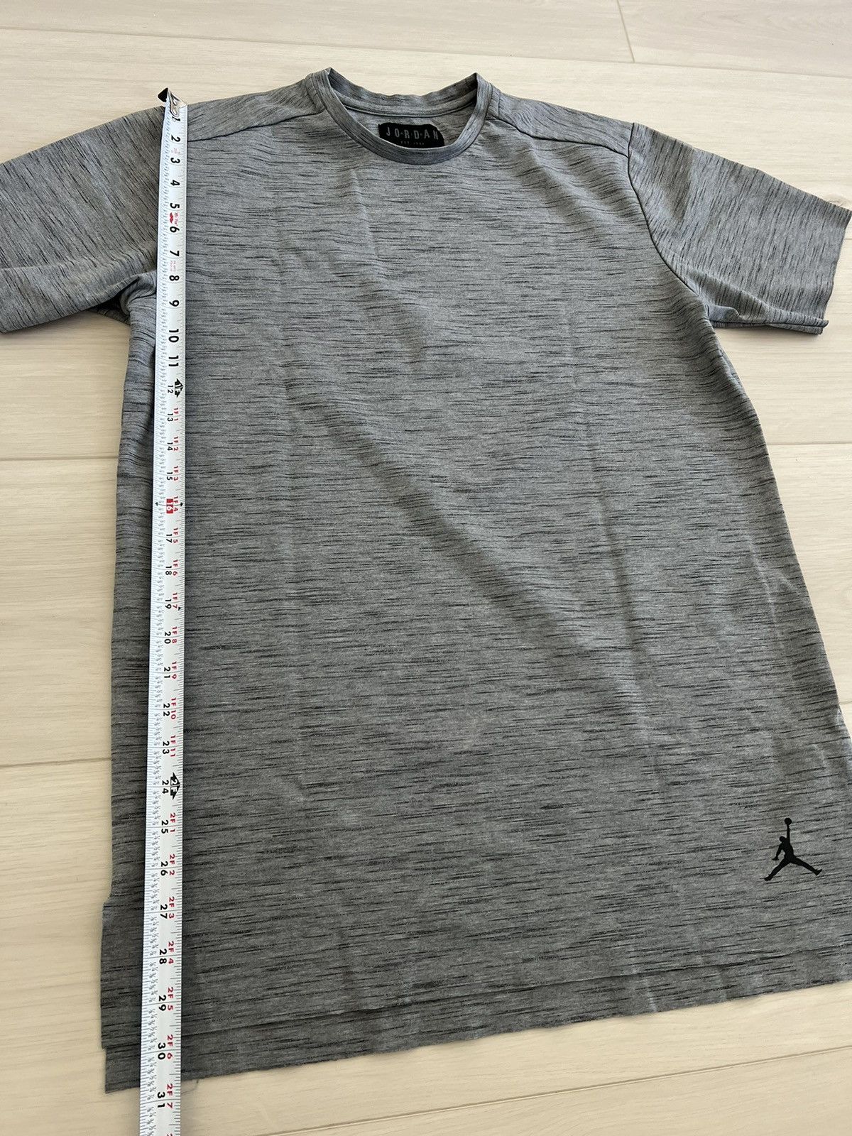 Jordan Brand RARE Jordan lux tech fleece extended vented hem shirt sz M Size US M / EU 48-50 / 2 - 4 Thumbnail
