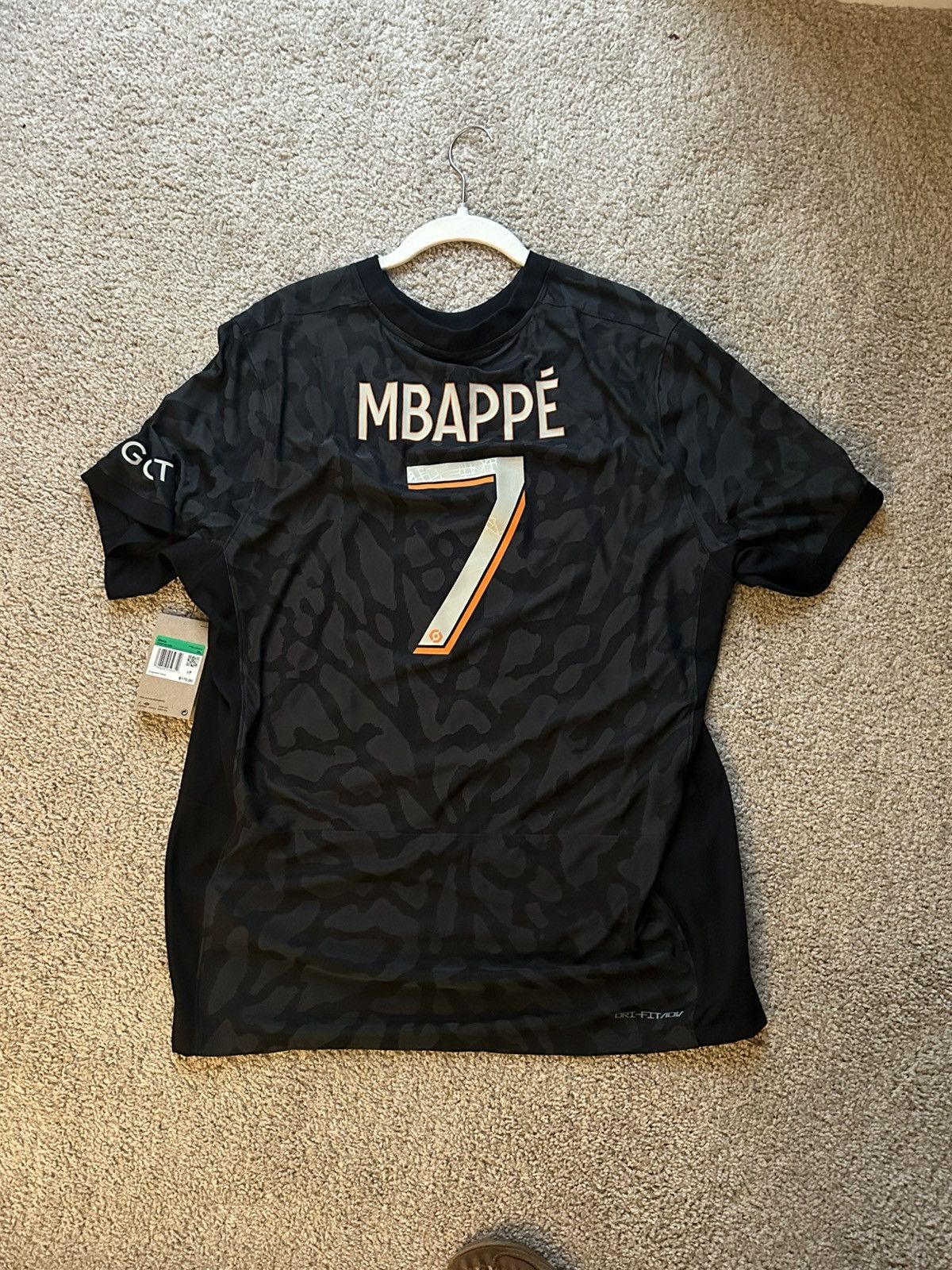 Nike Kylian Mbappe Authentic PSG 3rd Kit Size US XL / EU 56 / 4 - 2 Thumbnail