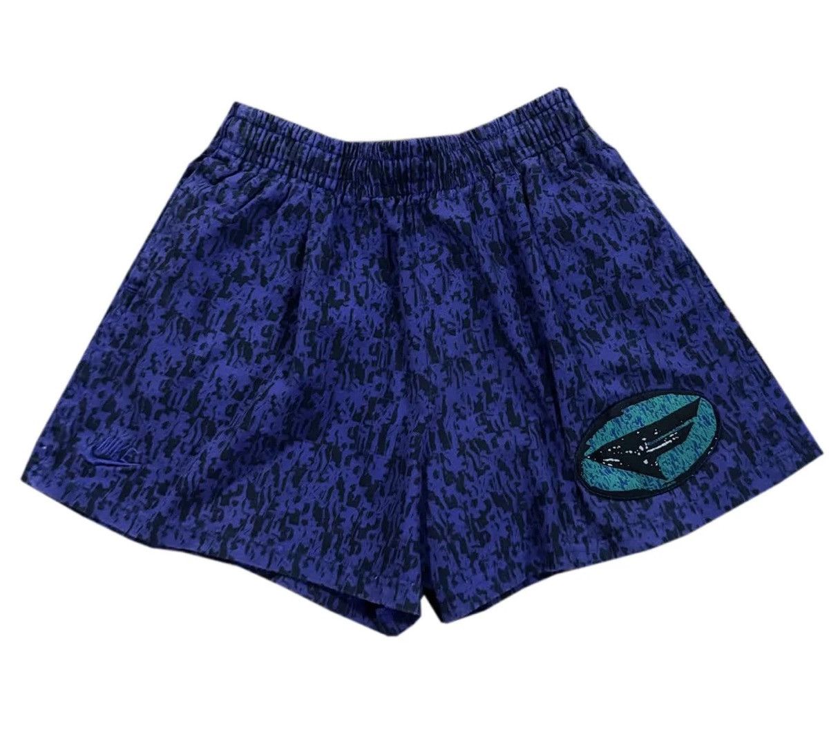 Nike Women's Vintage Nike Flight Shorts (Size Women's L) Size 32" / US 10 / IT 46 - 1 Preview