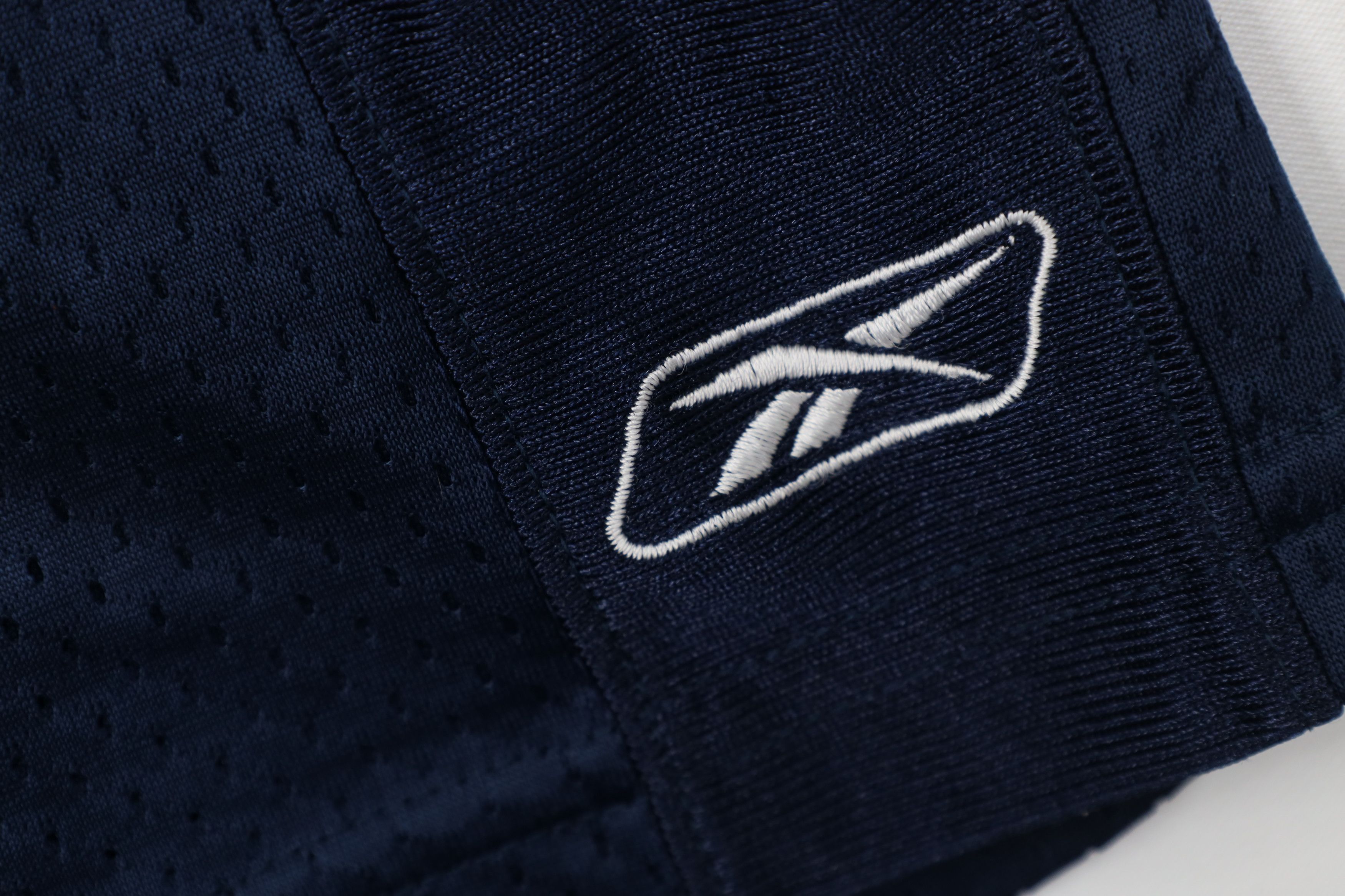 Reebok Vintage 90s Y2K Reebok Logo Above Knee Mesh Shorts Navy Blue Size US 38 / EU 54 - 5 Thumbnail