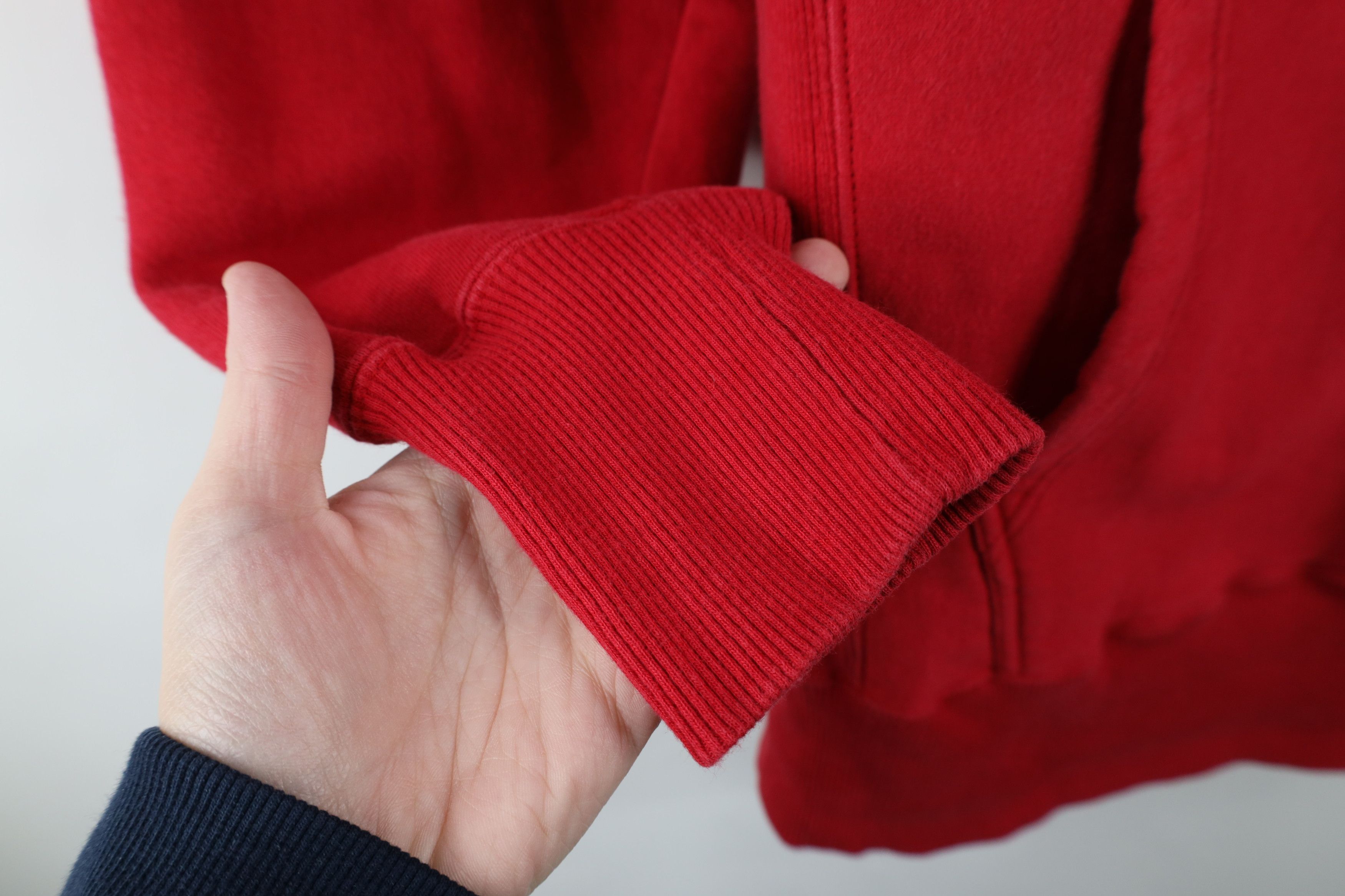 Vintage Vintage Y2K Streetwear Heavyweight Hoodie Sweatshirt Red Size US S / EU 44-46 / 1 - 6 Thumbnail