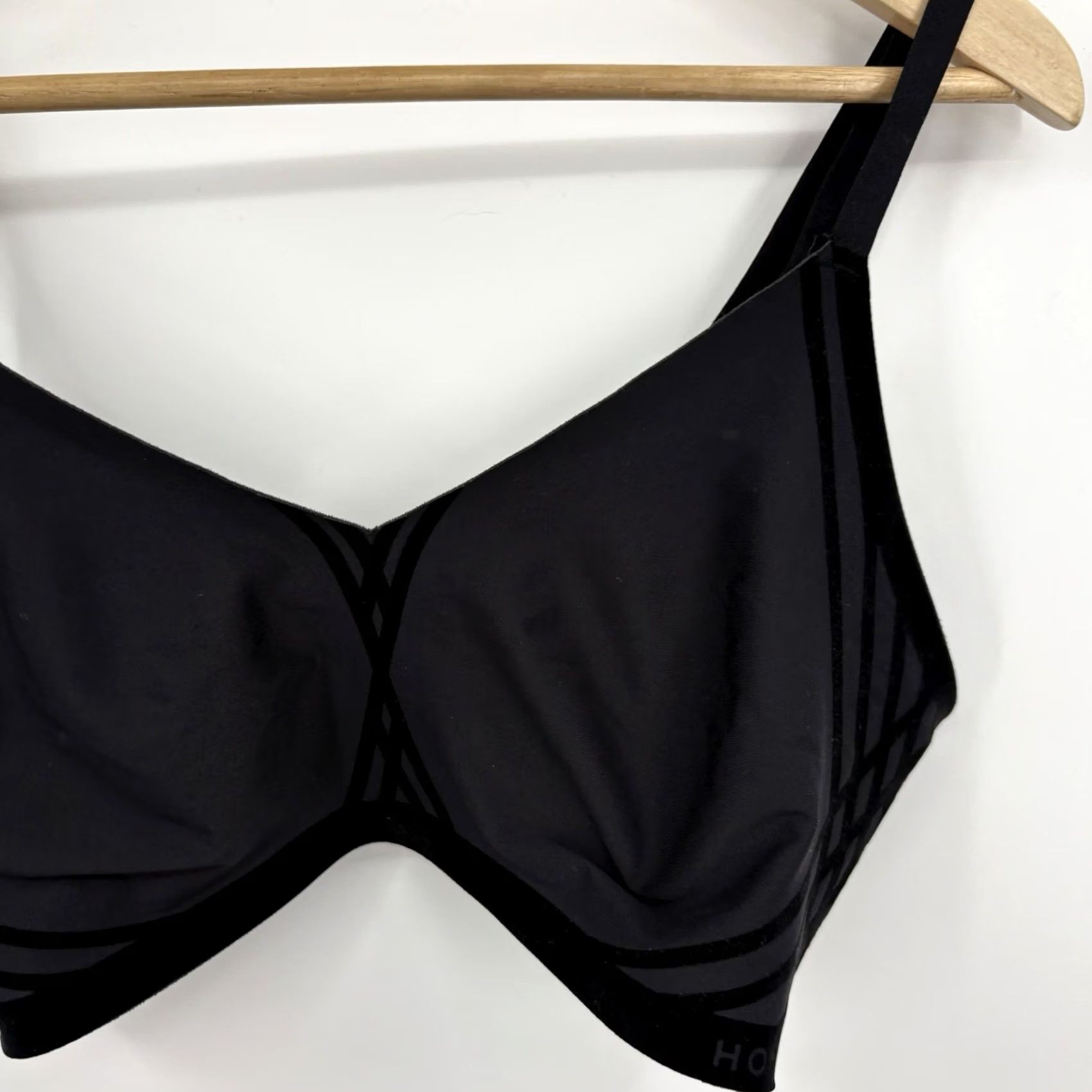 Silhouette Honeylove Bra Women Large Wireless Silhouette Vamp Velvet Seamless Comfy Stretch Shirt Bra Womens Black Nylon Spandex Size ONE SIZE - 4 Thumbnail