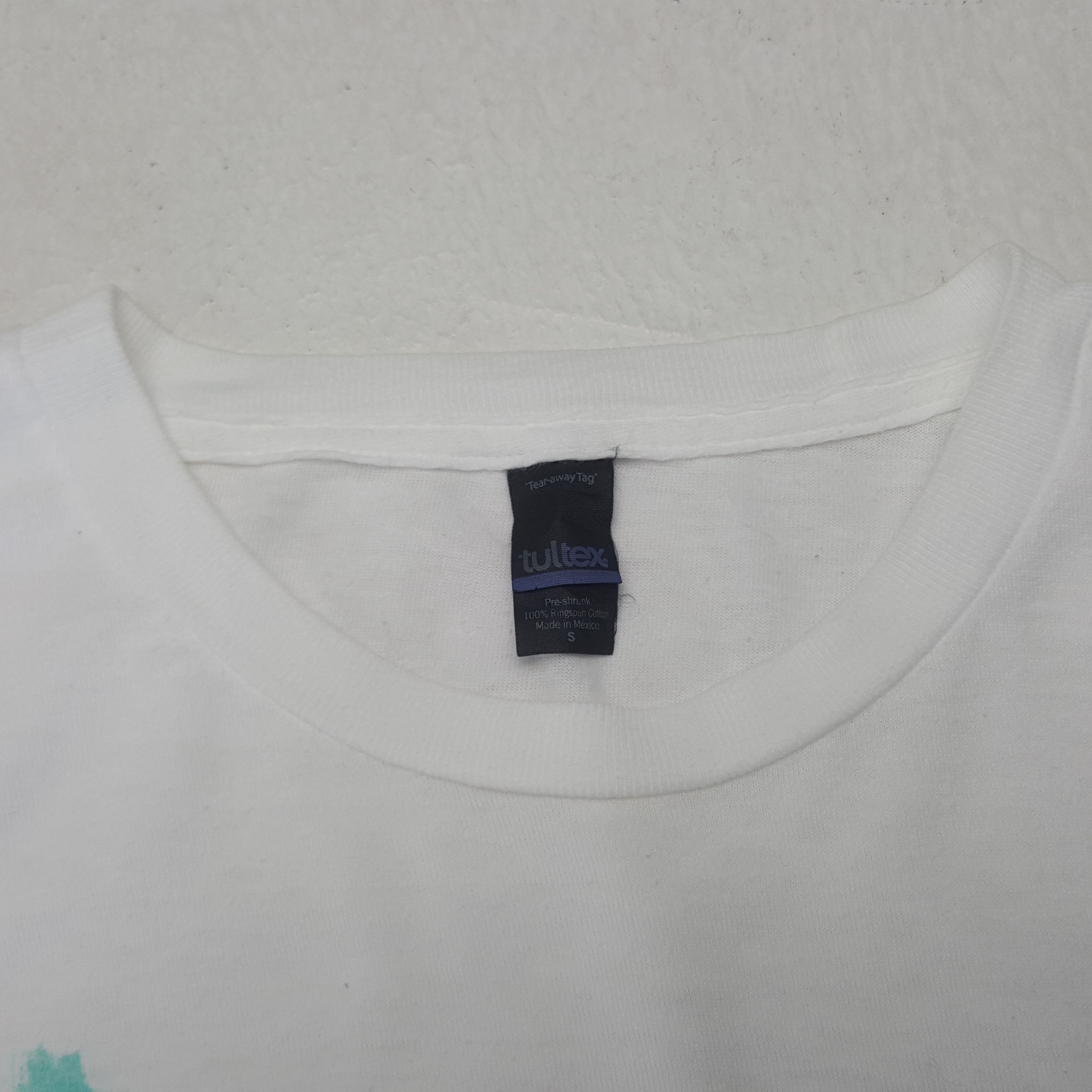 Band Tees × Tultex × Vintage Vintage Blink 182 Tshirt Size US S / EU 44-46 / 1 - 4 Thumbnail