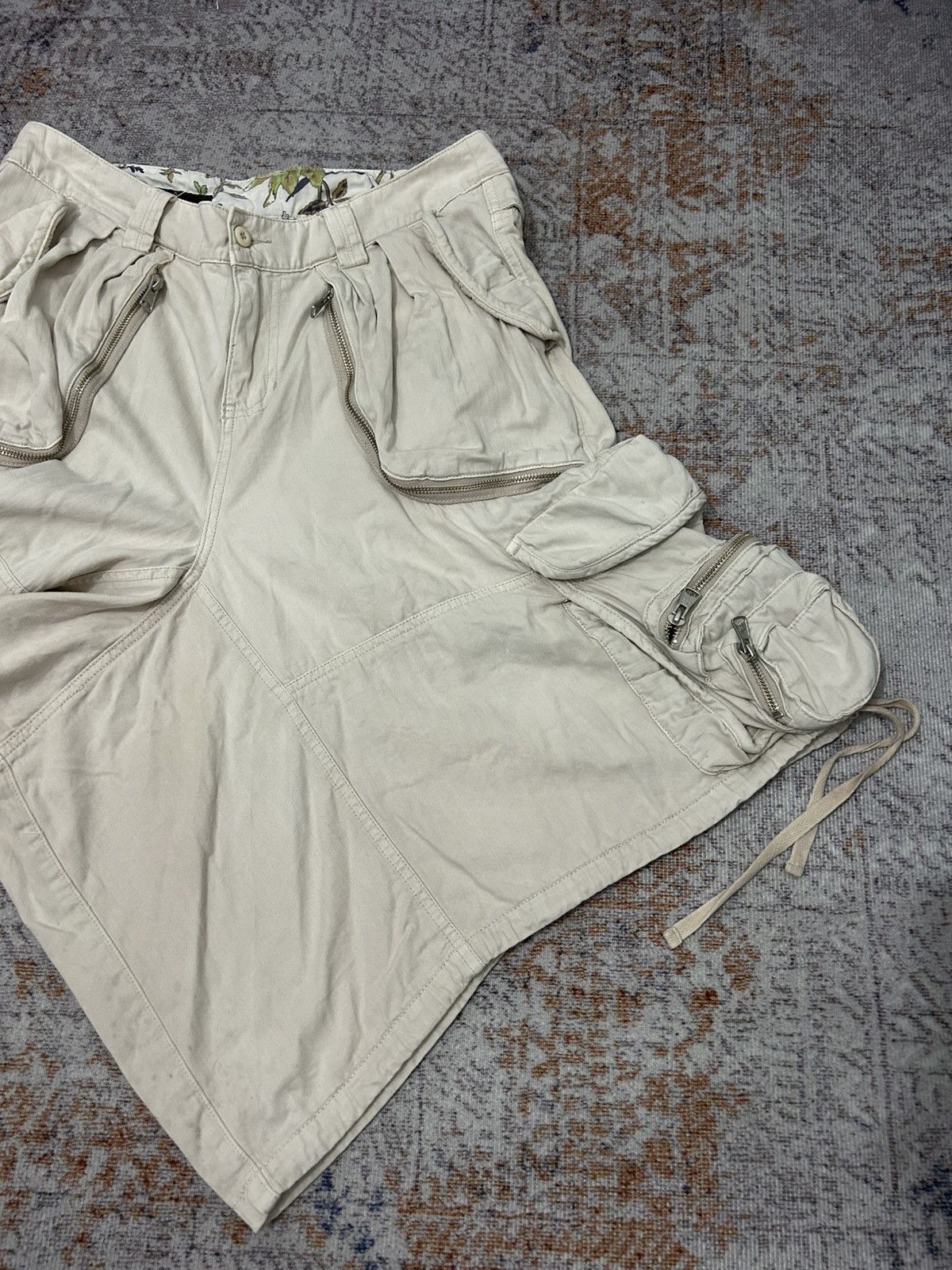 If Six Was Nine As Know As Super Wide Cargo 3D Pocket Short Pants Size US 34 / EU 50 - 6 Thumbnail