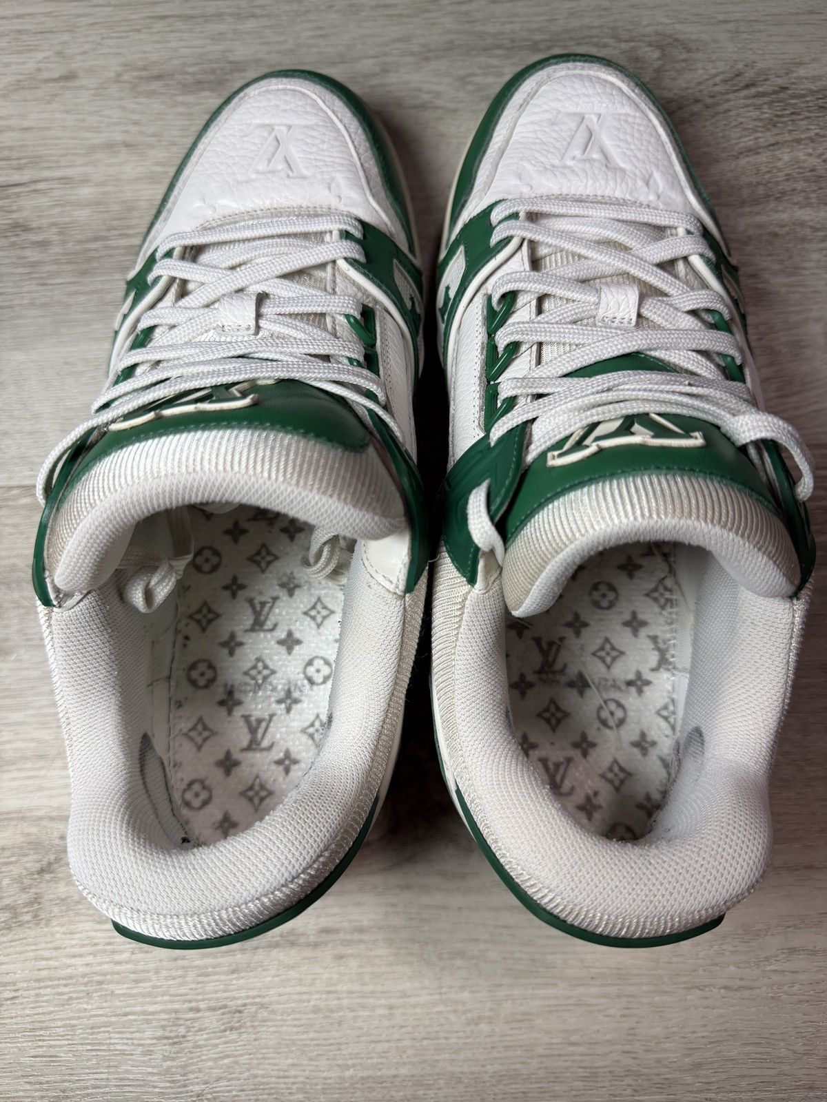 Louis Vuitton Louis Vuiton Trainer Green Size US 6 / EU 39 - 12 Thumbnail