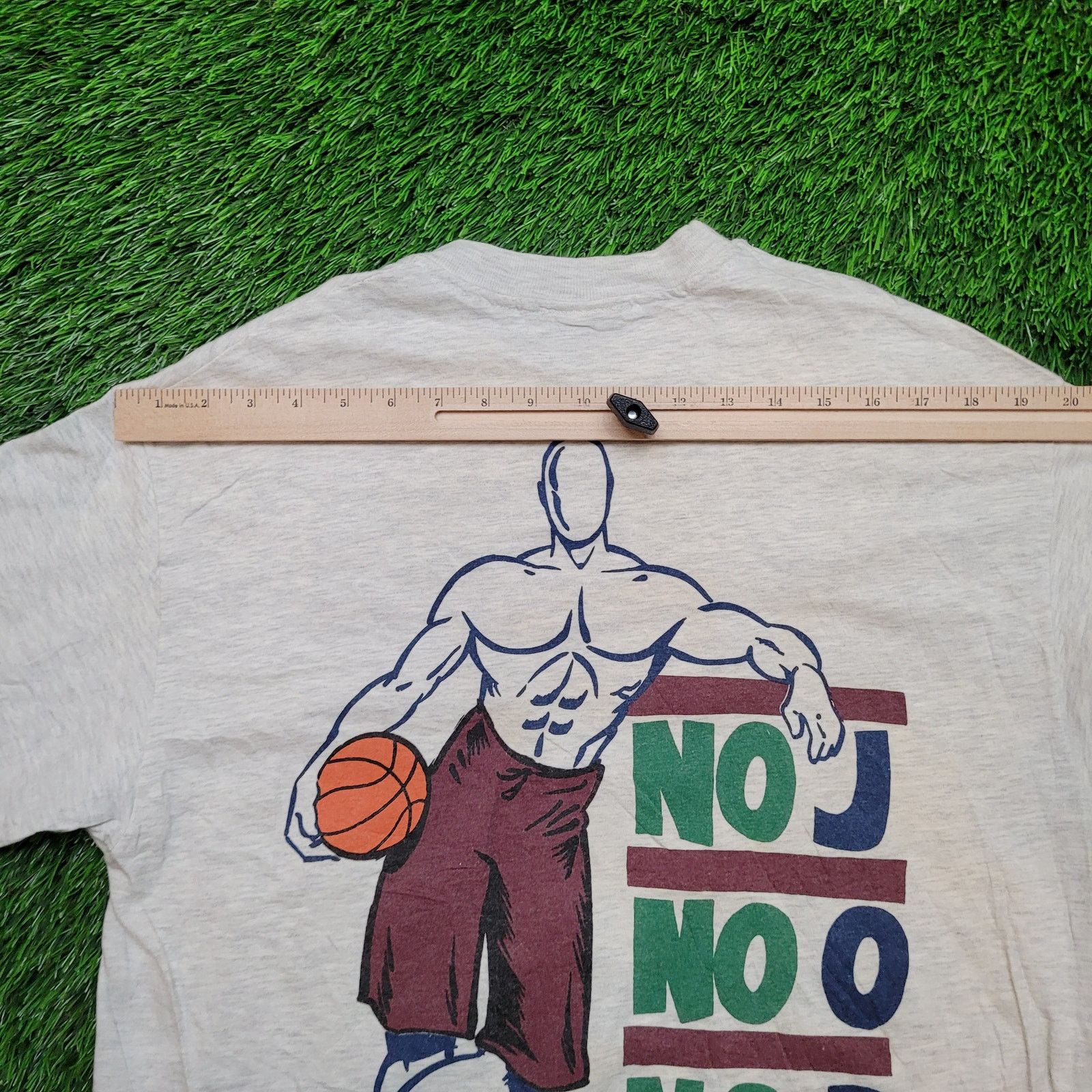 Vintage VTG 90s AND 1 Trash Talk Tee Mens M USA Streetball Size US M / EU 48-50 / 2 - 14 Thumbnail