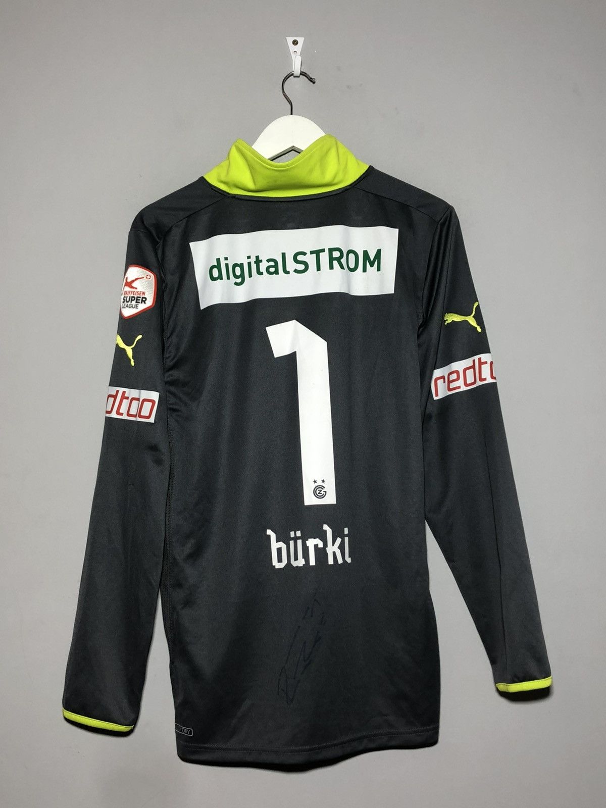 Puma Puma Grasshopper Zurich Burki Goalkeerper Match Worn Jersey Size US L / EU 52-54 / 3 - 2 Thumbnail