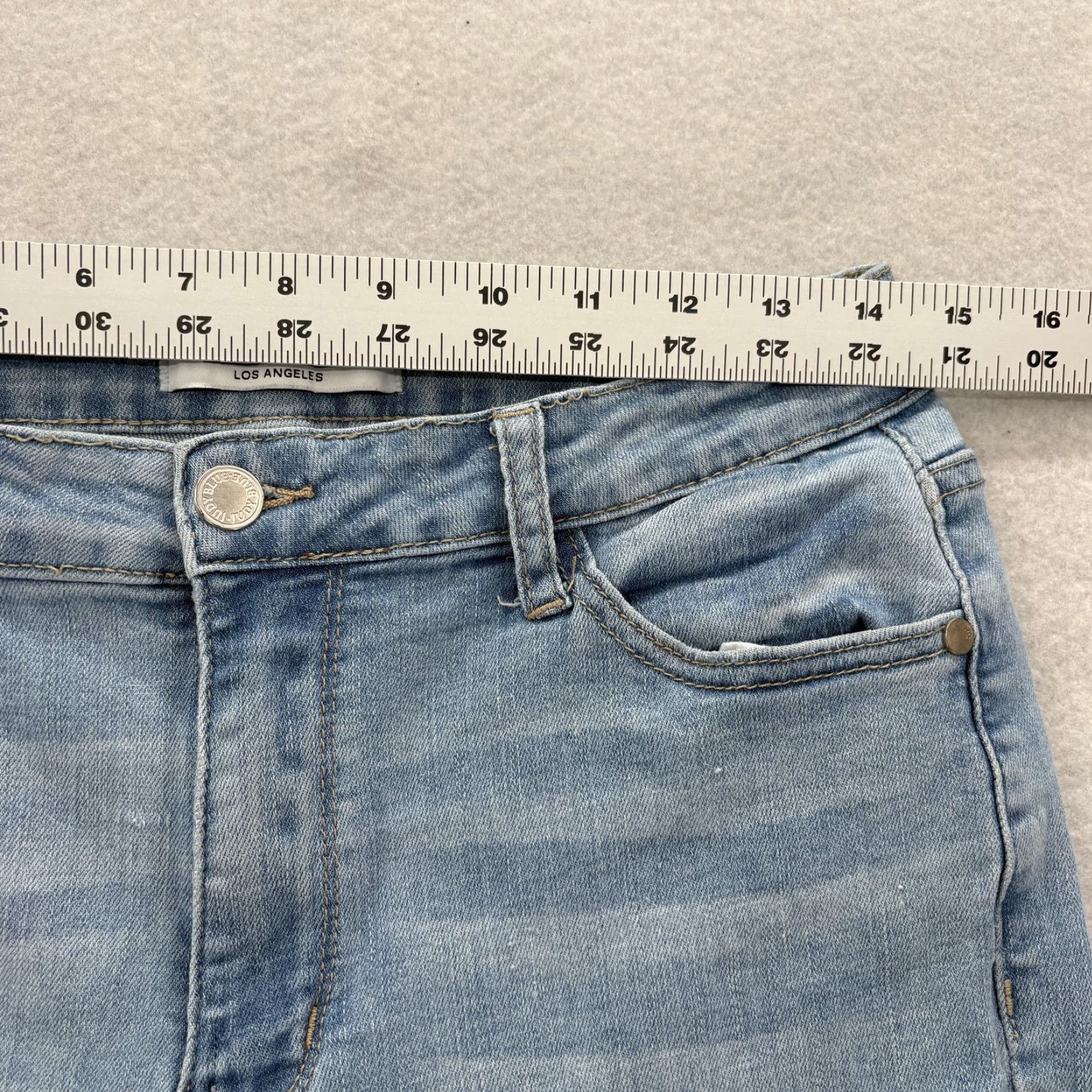 Vintage Judy Blue Jeans Women Boyfriend Fit Distressed Raw Hem Stretch 9/29 Blue Light Wash Regular 29in Inseam 26in Jeans Womens Size 29" - 7 Thumbnail