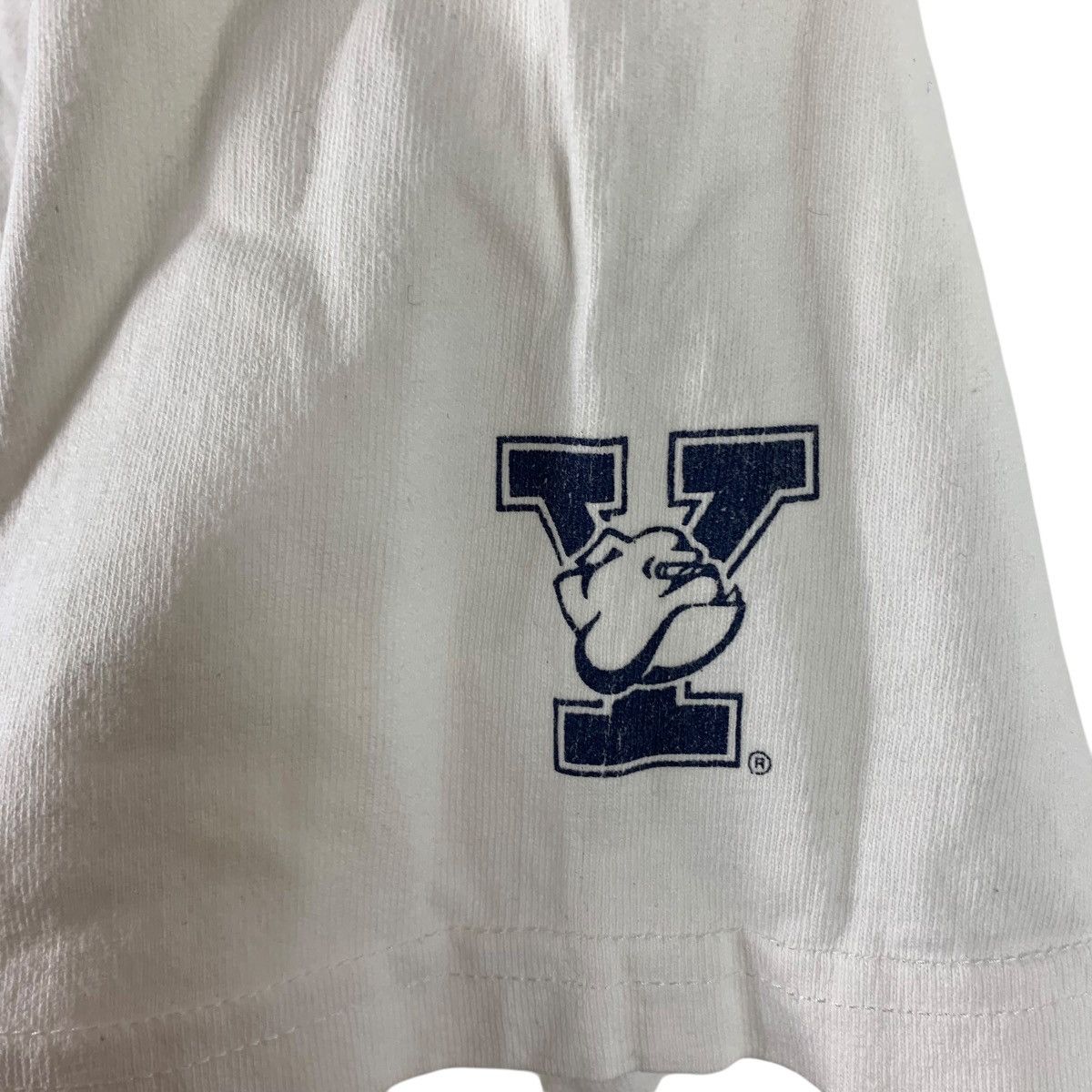 Vintage Vintage 90s YALE University Big spellout tee Size US M / EU 48-50 / 2 - 11 Thumbnail