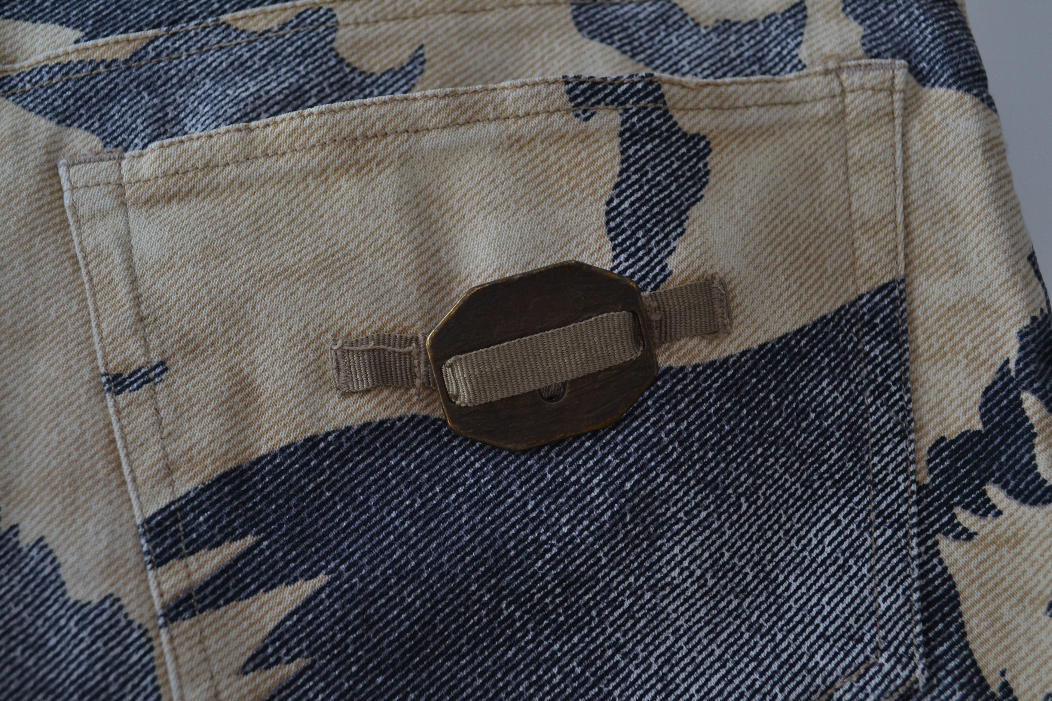 Roberto Cavalli Roberto Cavalli Jeans Pants Print Camouflage Vintage 2001 Size US 32 / EU 48 - 6 Thumbnail
