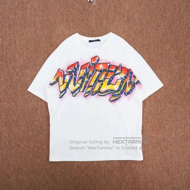 Louis Vuitton Louis Vuitton White Graffiti T-Shirt for Men . Size US XL / EU 56 / 4 - 1 Thumbnail
