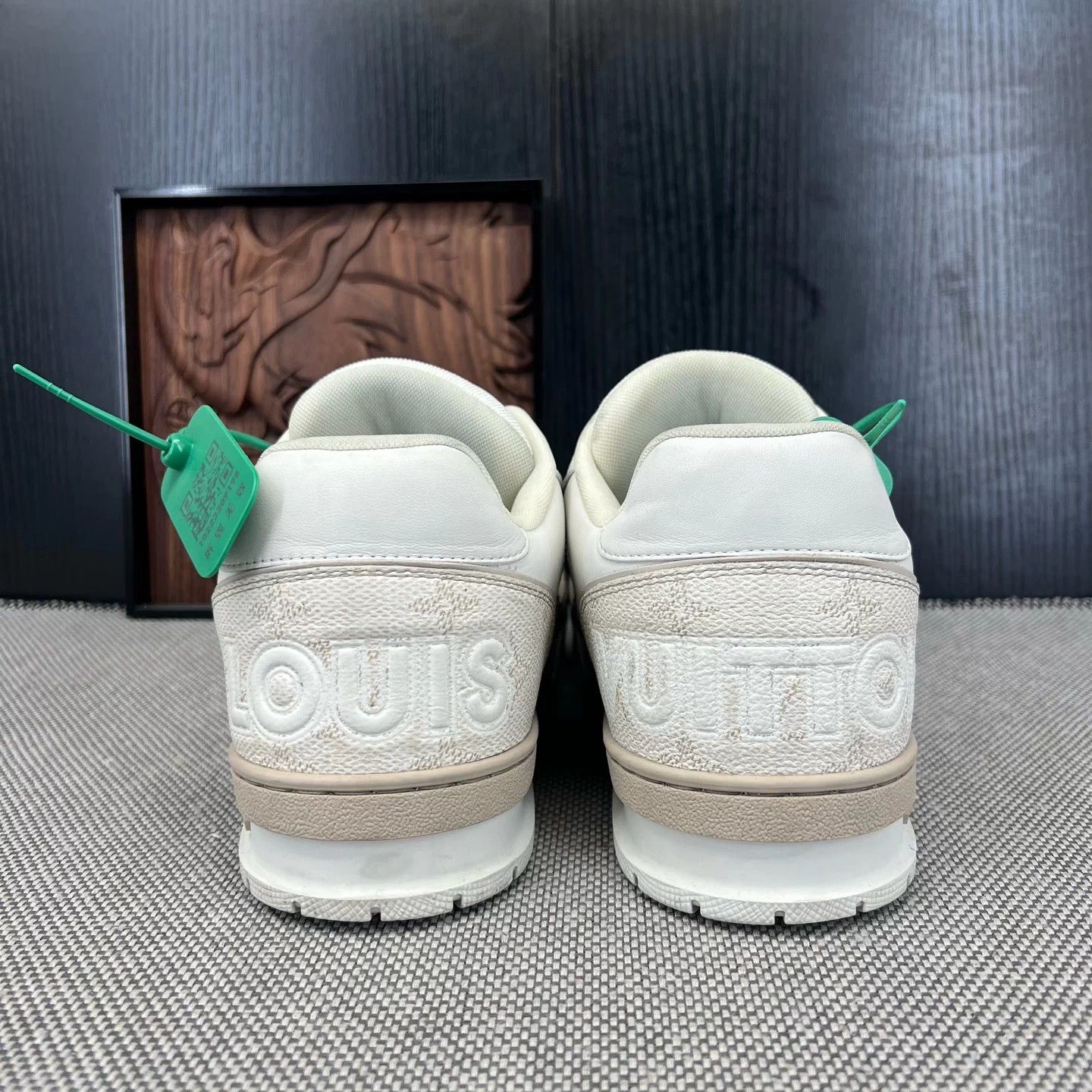 Louis Vuitton LV Trainer Beige Velcro Strap US8 Like New Size US 9 / EU 42 - 5 Thumbnail
