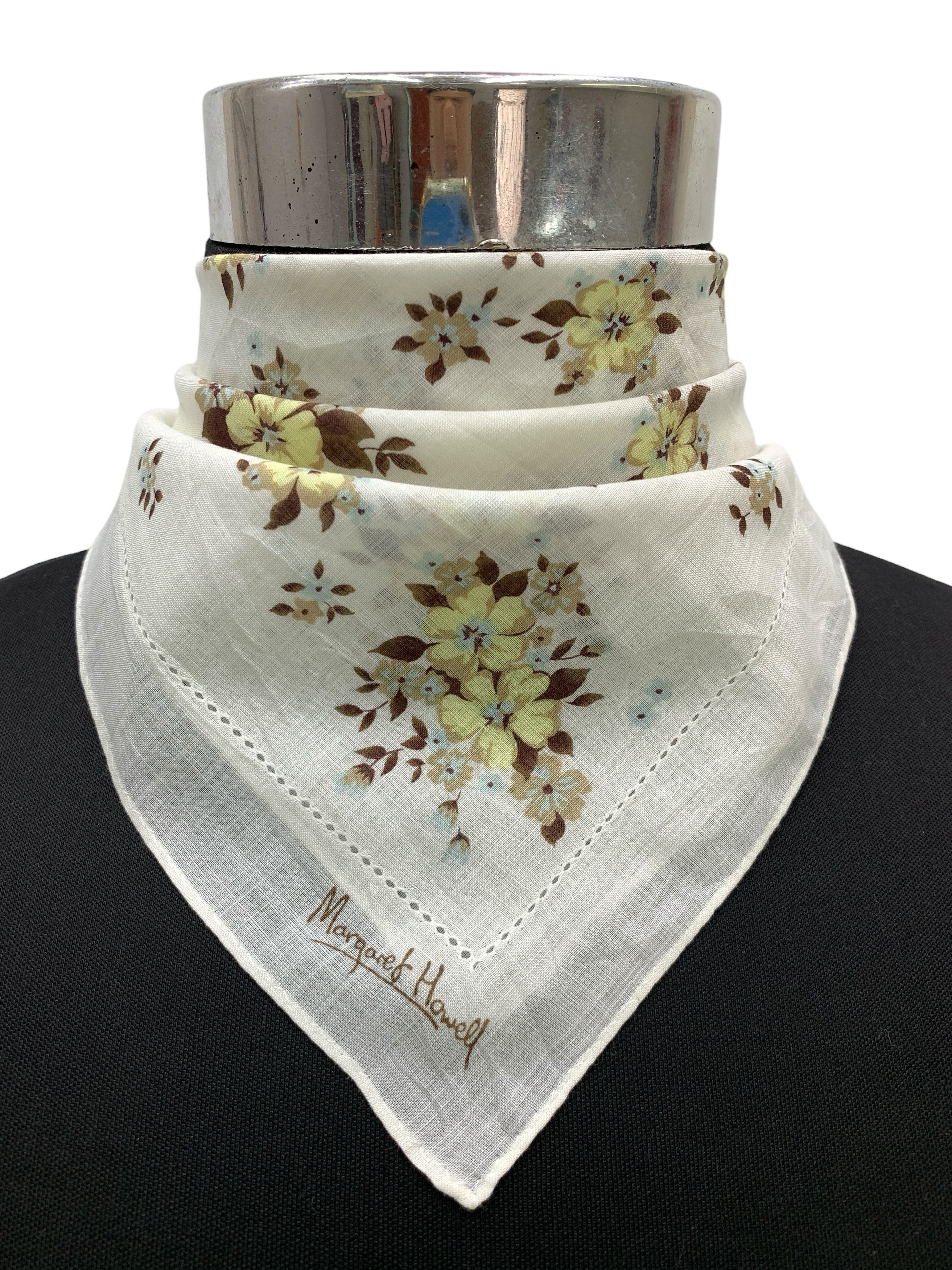 Margaret Howell × Vintage Vintage Margaret Howell Neckerchief/ Handkerchief - HKA943 Size ONE SIZE - 1 Thumbnail
