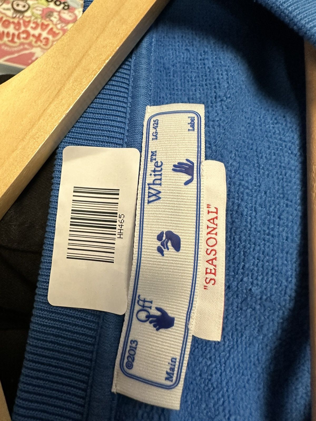 Off-White Off white emotionally available sweater new medium Size US M / EU 48-50 / 2 - 3 Thumbnail