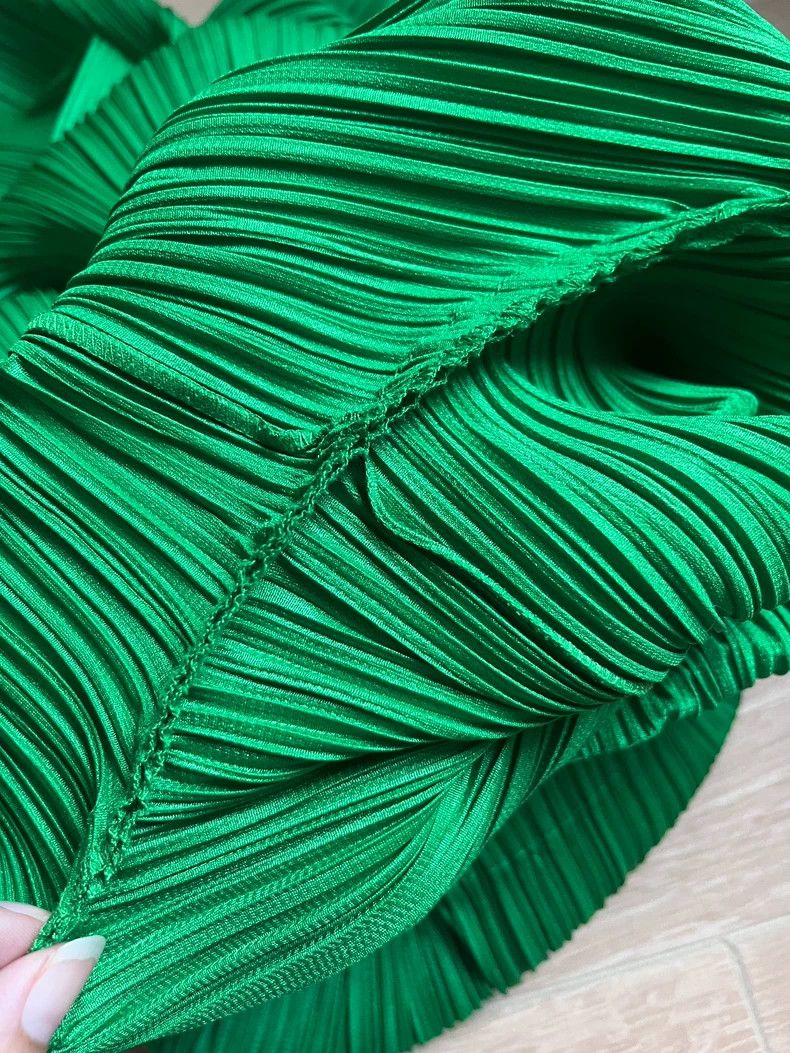 Issey Miyake Issey Miyake size:4 Green pleated kelp pants Size 22" - 6 Thumbnail