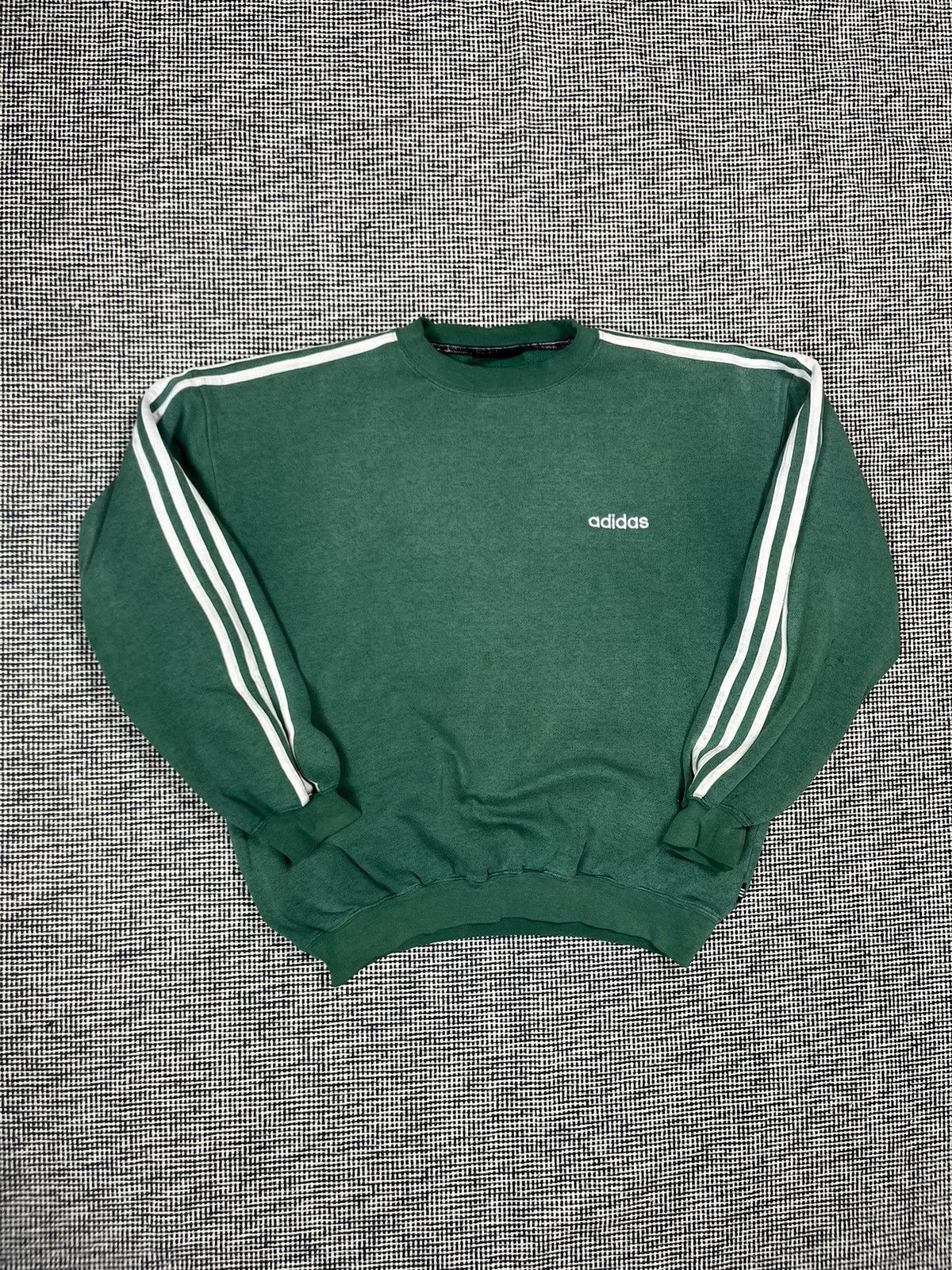 Adidas 80s adidas distressed boxy baggy crewneck Kanye style Size US L / EU 52-54 / 3 - 1 Thumbnail
