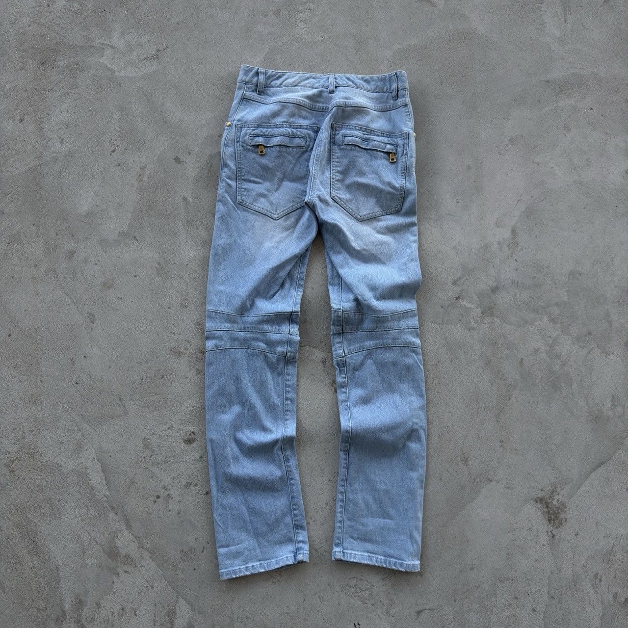 Balmain Vintage Balmain Washed Blue Denim Jeans Size 36" / US 14 / IT 50 - 2 Thumbnail