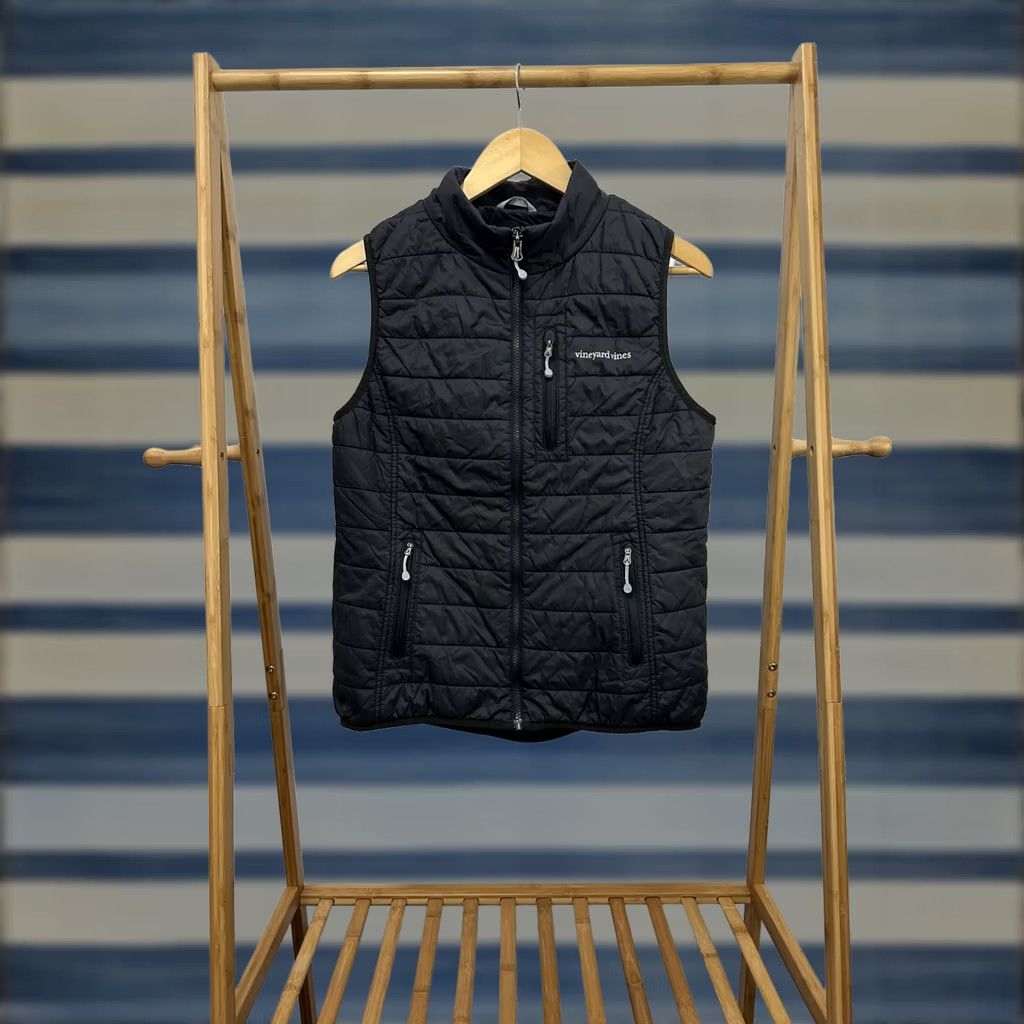 Vineyard Vines Vineyard Vines Black Insulated Puffer Vest Womens Size M Size M / US 6-8 / IT 42-44 - 1 Thumbnail