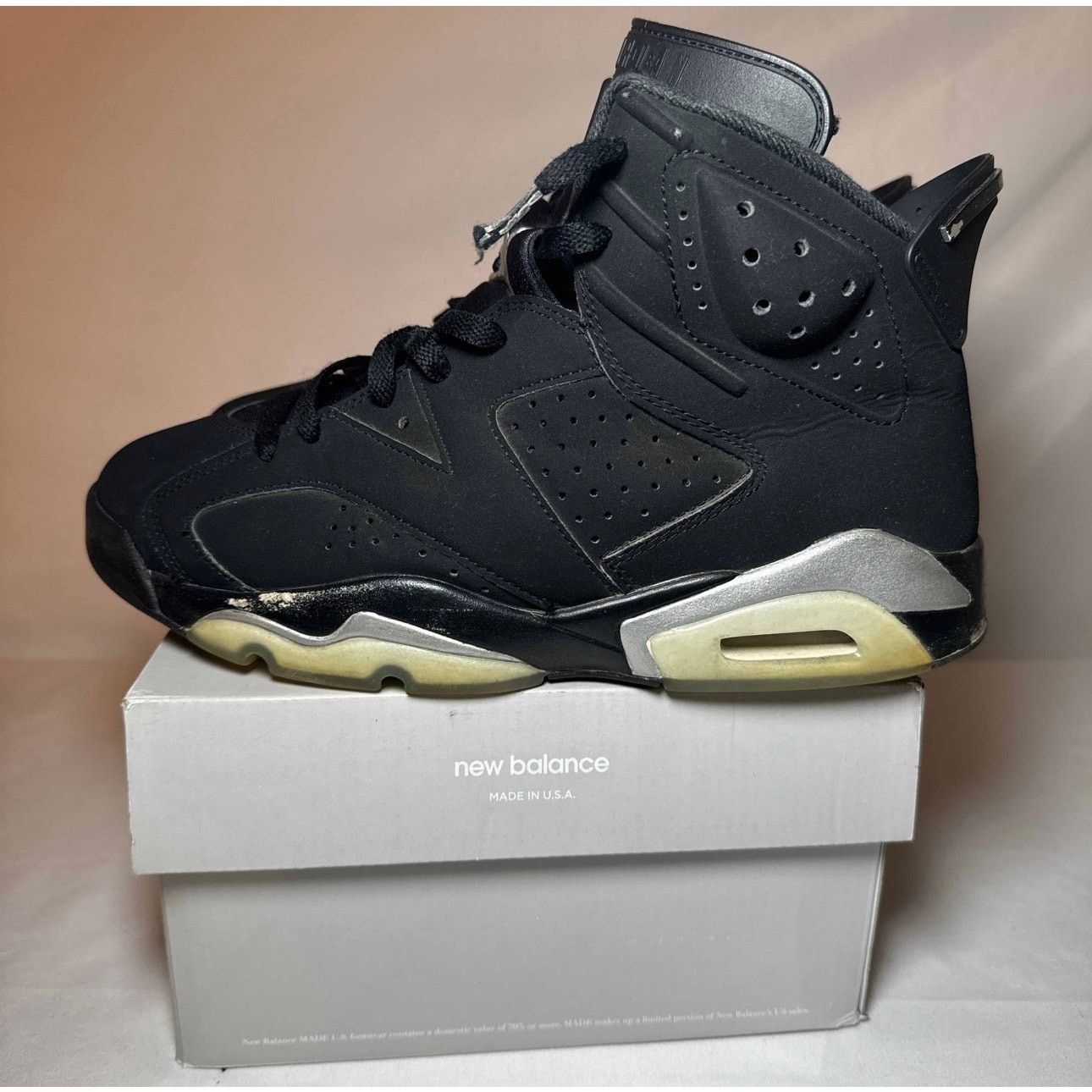 Jordan Brand × Nike Size 9 Nike Air Jordan 6 Retro Chrome Men's Shoes Ships Now Size US 9 / EU 42 - 8 Thumbnail