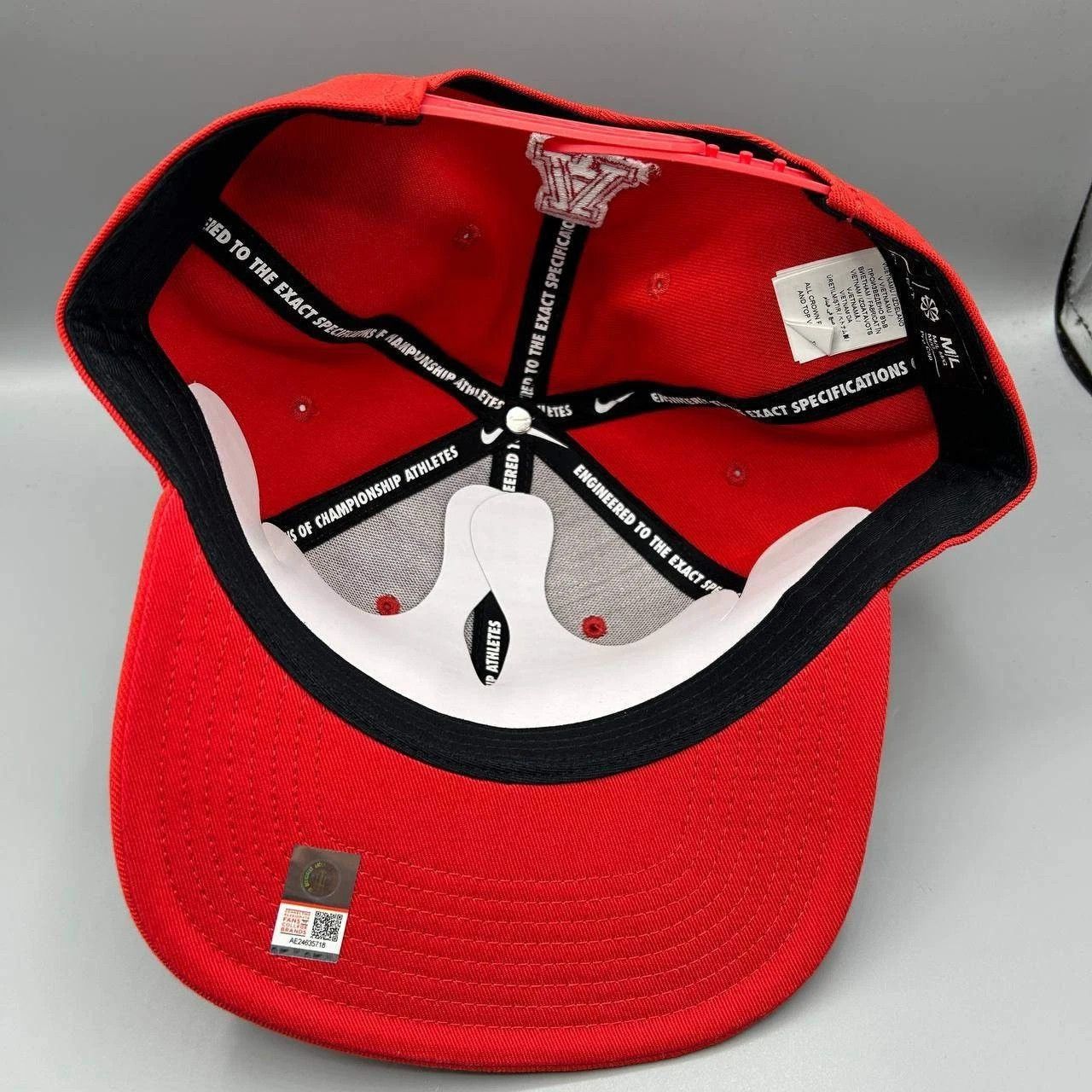 Nike Arizona Wildcats x Nike Pro Hat Men M-L Dri-Fit Snap Back Size ONE SIZE - 2 Thumbnail