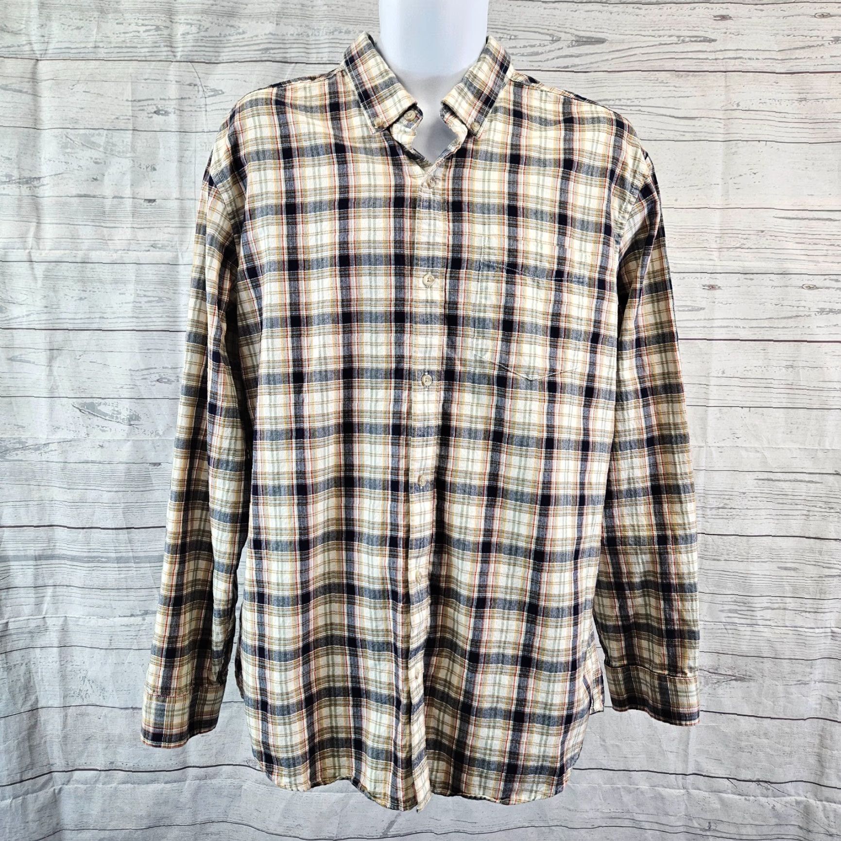 Eddie Bauer Eddie Bauer Mens Button Front Shirt Sz Large Black Red Plaid Cotton Long Sleeve Size US L / EU 52-54 / 3 - 2 Thumbnail