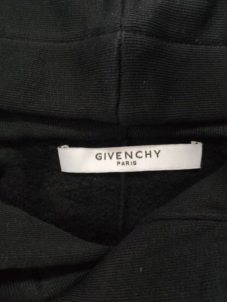 Givenchy Givenchy Vintage Abstract Portrait Pattern Print Black Hoo Size US M / EU 48-50 / 2 - 3 Thumbnail