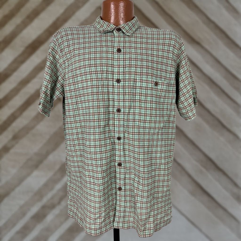 Patagonia Patagonia Shirt Men Large Organic Cotton Gauze Mint Plaid Outdoors Travel Casual Size US L / EU 52-54 / 3 - 1 Thumbnail