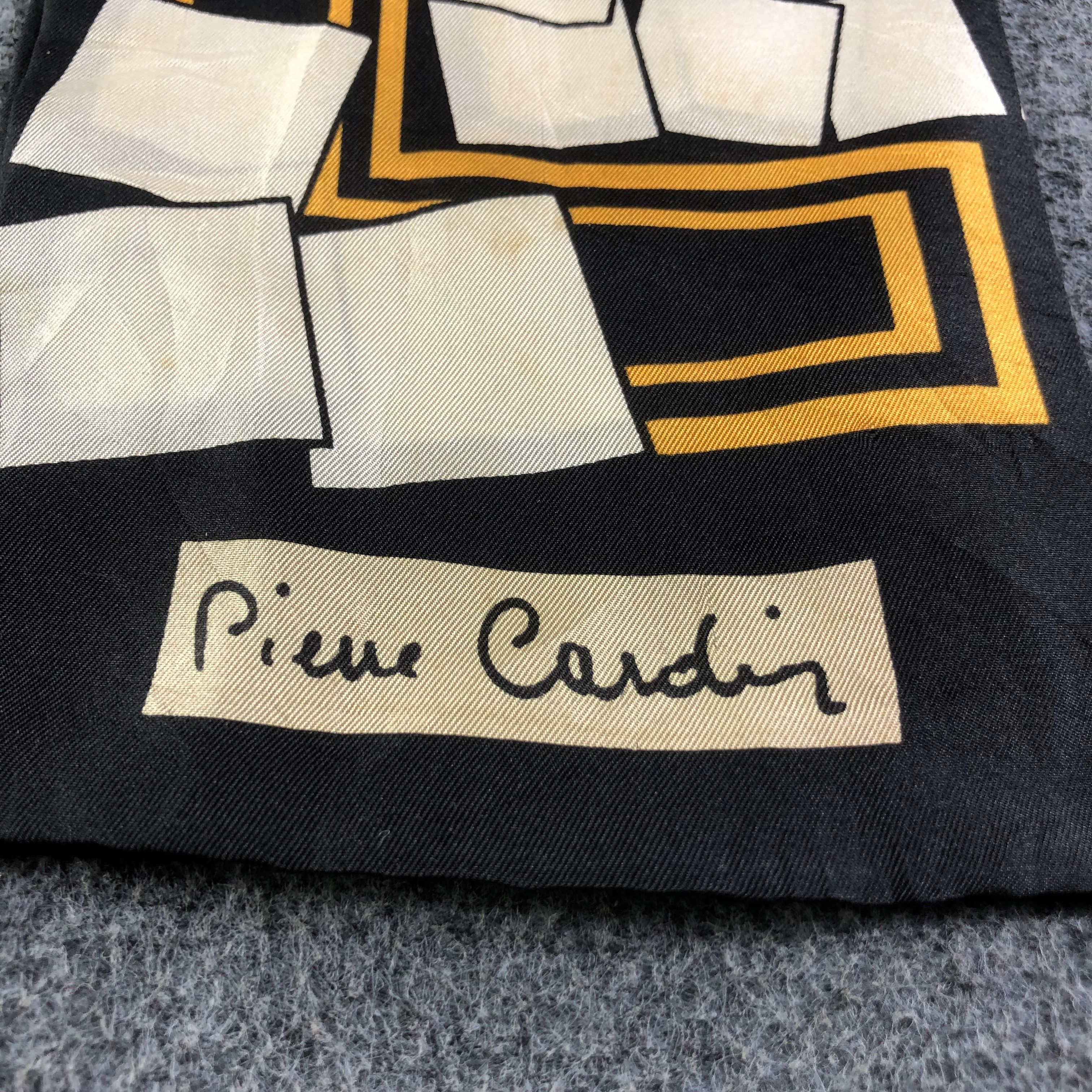 Pierre Cardin Vintage Pierre Cardin Abstract Silk Stole Silk Scarf M934 Size ONE SIZE - 4 Thumbnail