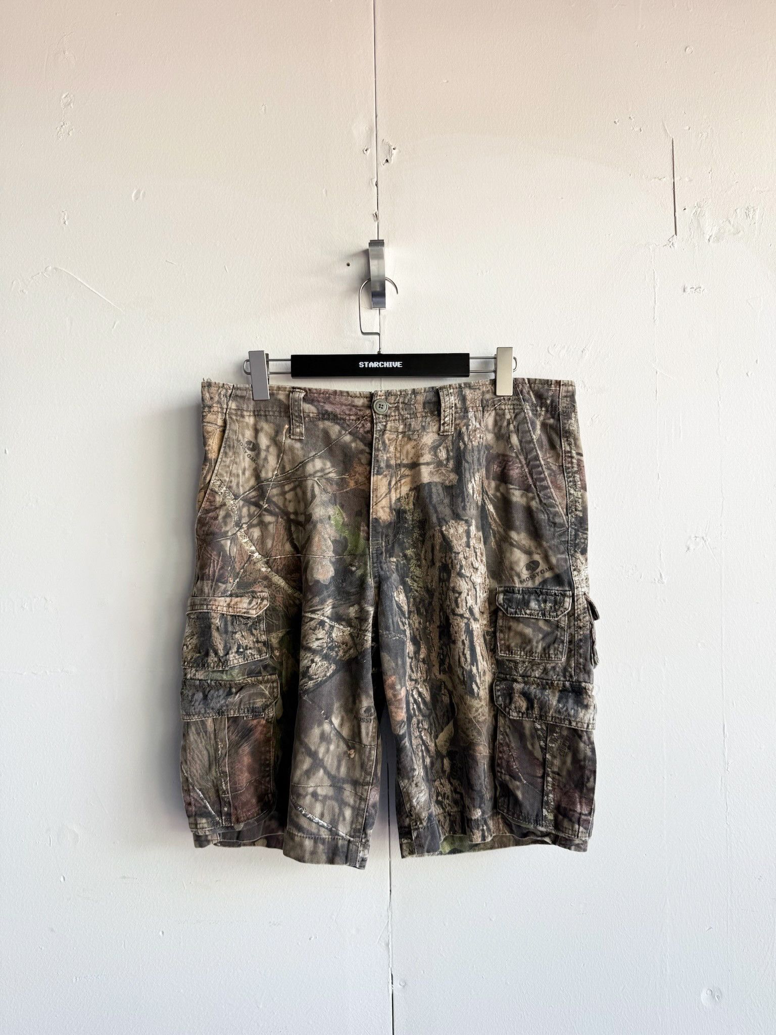 Vintage VINTAGE MOSSY OAK CAMO SHORTS Size US 33 - 1 Thumbnail