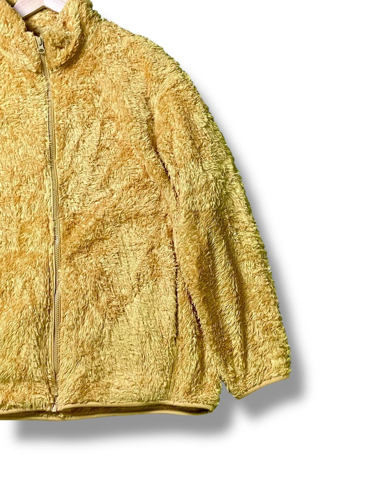Japanese Brand × Uniqlo × Vintage Vintage Uniqlo Full Fur Zipped Jacket(48) Size US XL / EU 56 / 4 - 4 Thumbnail