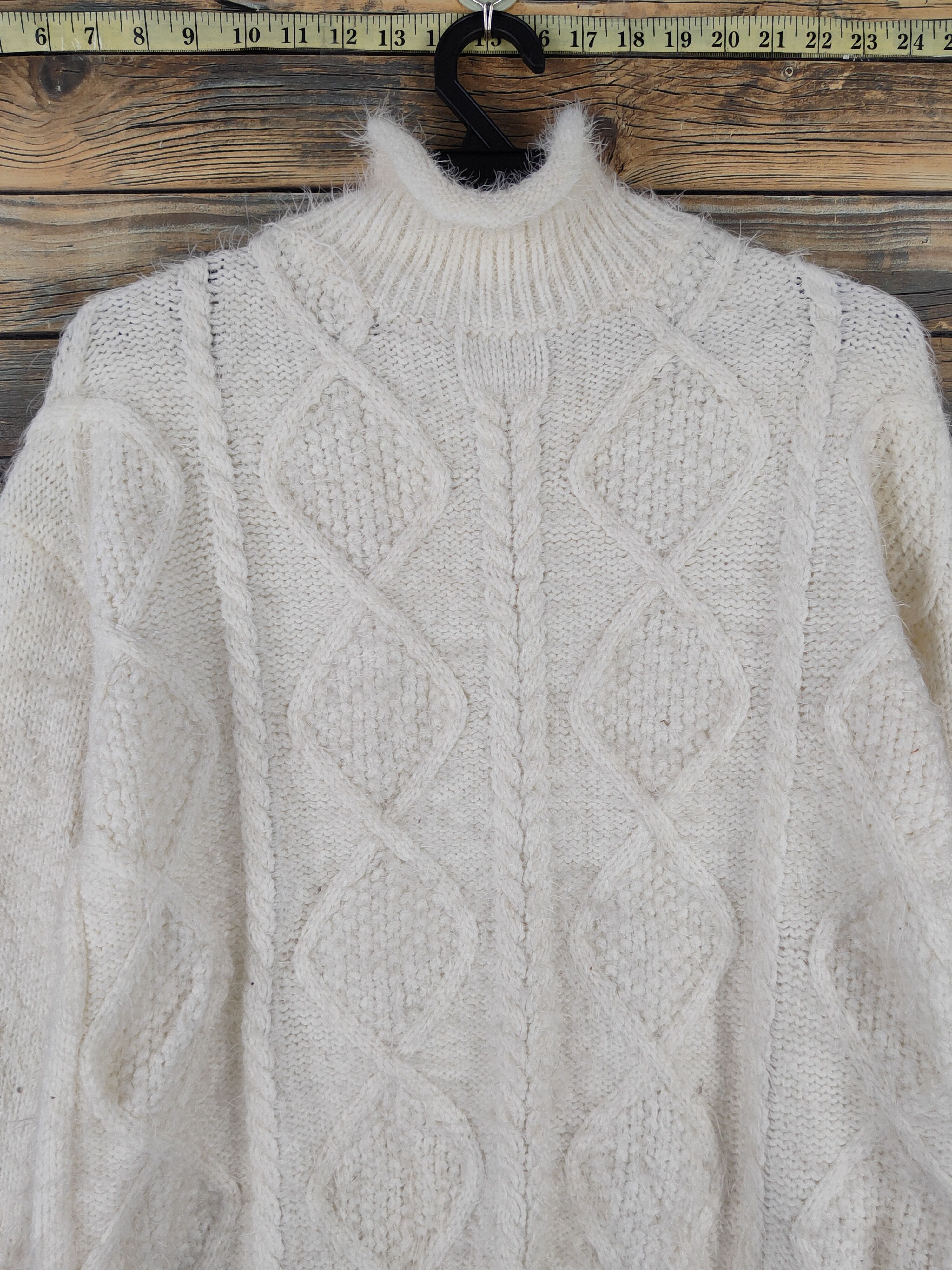 Japanese Brand Japanese Brand Ivory Shag Shaggy Fur Mohair Knitwear #W2141 Size M / US 6-8 / IT 42-44 - 2 Thumbnail