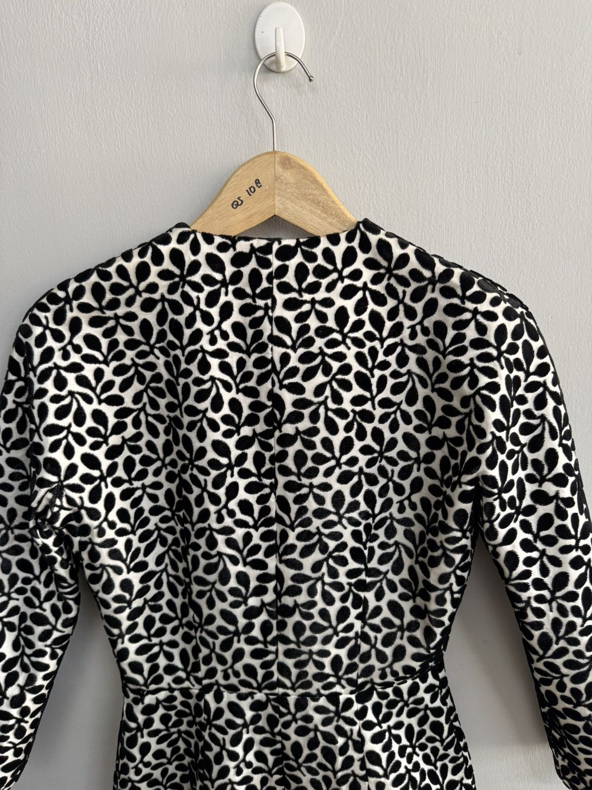 Balenciaga BALENCIAGA VELVET PATTERN COAT 🔥ULTRA RARE🔥 Size M / US 6-8 / IT 42-44 - 4 Thumbnail