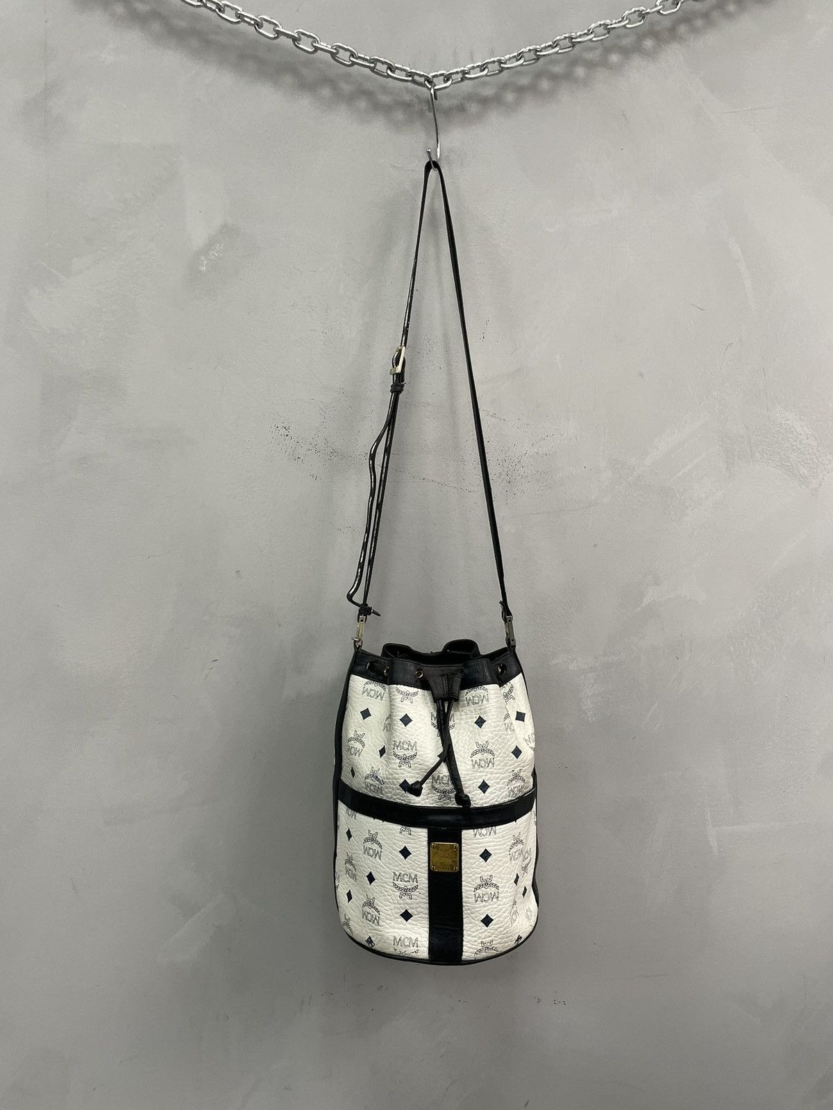 MCM MCM White Logo Print Leather Bucket Shoulder Bag Size ONE SIZE - 1 Thumbnail