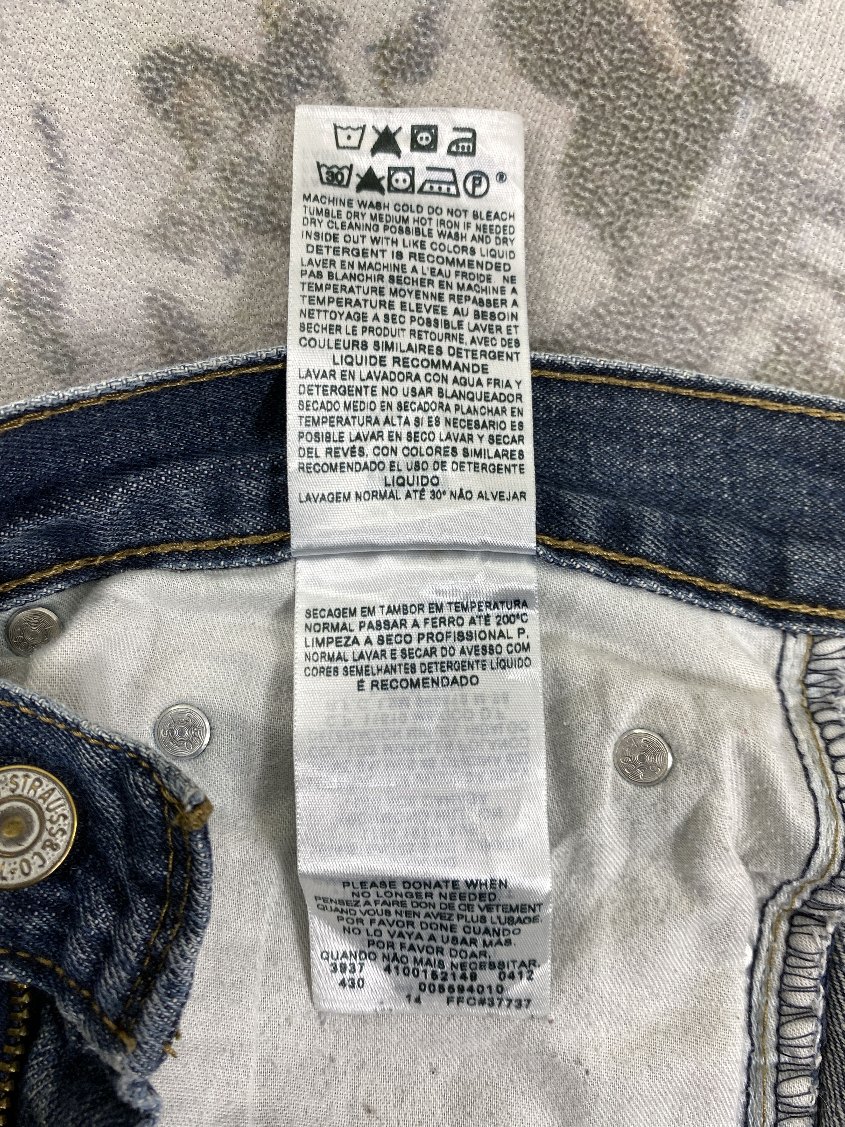 Levi's Distressed Blue Levi's 559 Jeans 37x33 Denim -SJ117 Size US 37 - 10 Thumbnail