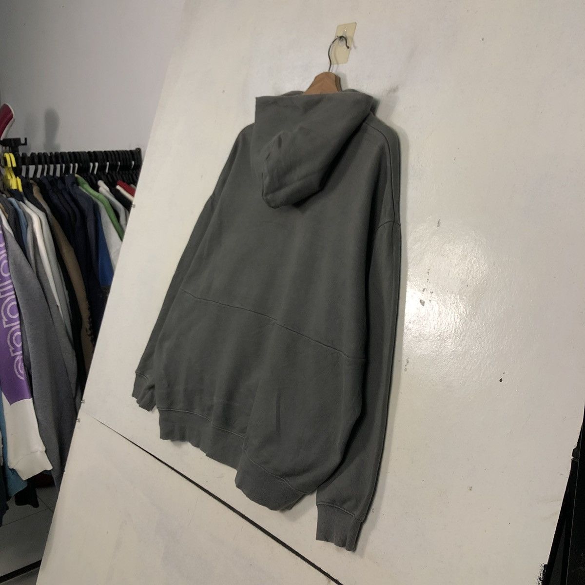 Japanese Brand 📌Vintage Hoodie Pull Over Disney Cartoon Big Logo Size US L / EU 52-54 / 3 - 12 Thumbnail