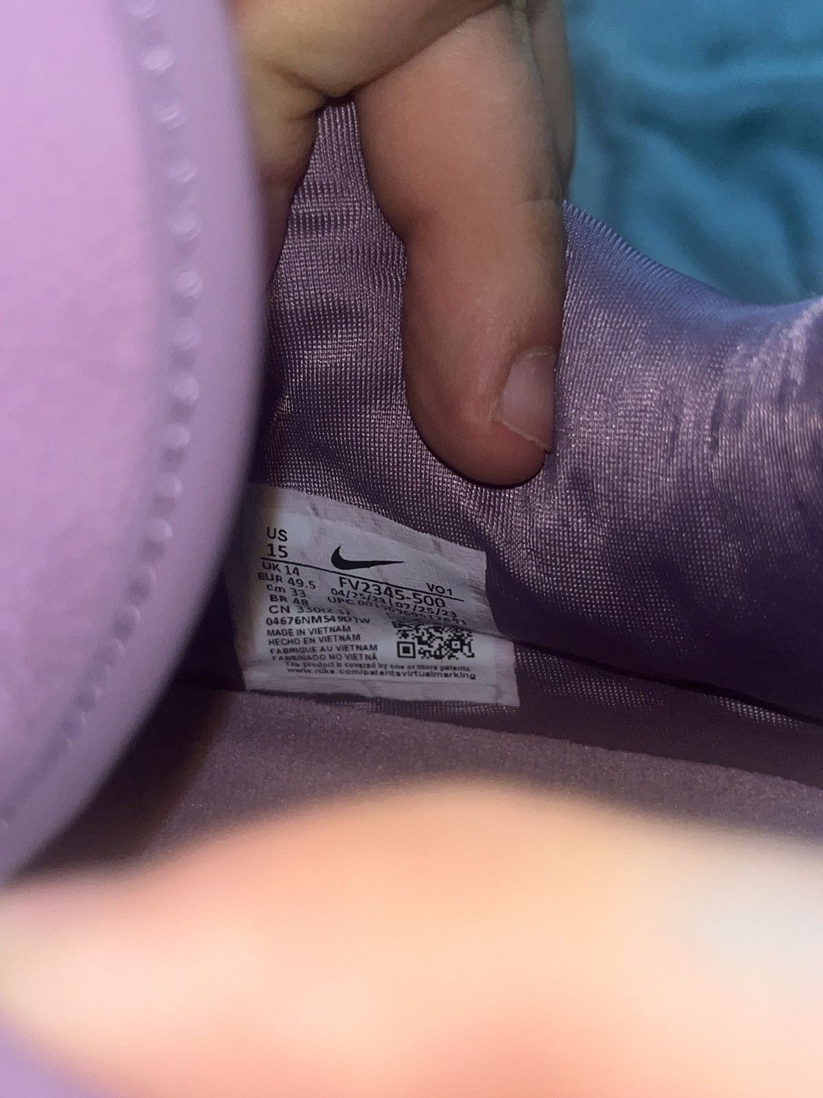 Nike Size 15 Nike Men's Lebron 21 Dragon Pearl - VNDS, No Box Size US 15 / EU 48 - 6 Thumbnail