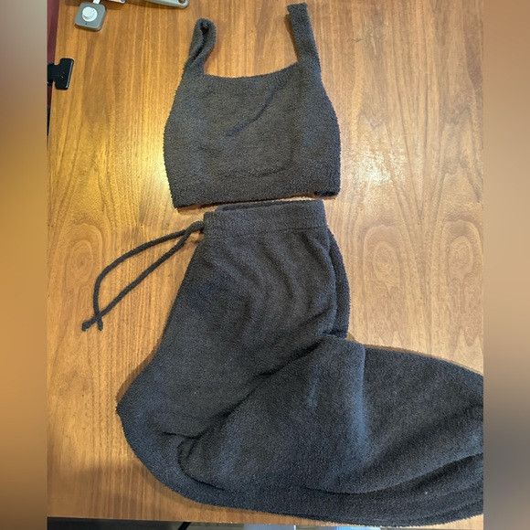Uniqlo Uniqlo Dark Gray Pajama Set Size M / US 6-8 / IT 42-44 - 1 Thumbnail