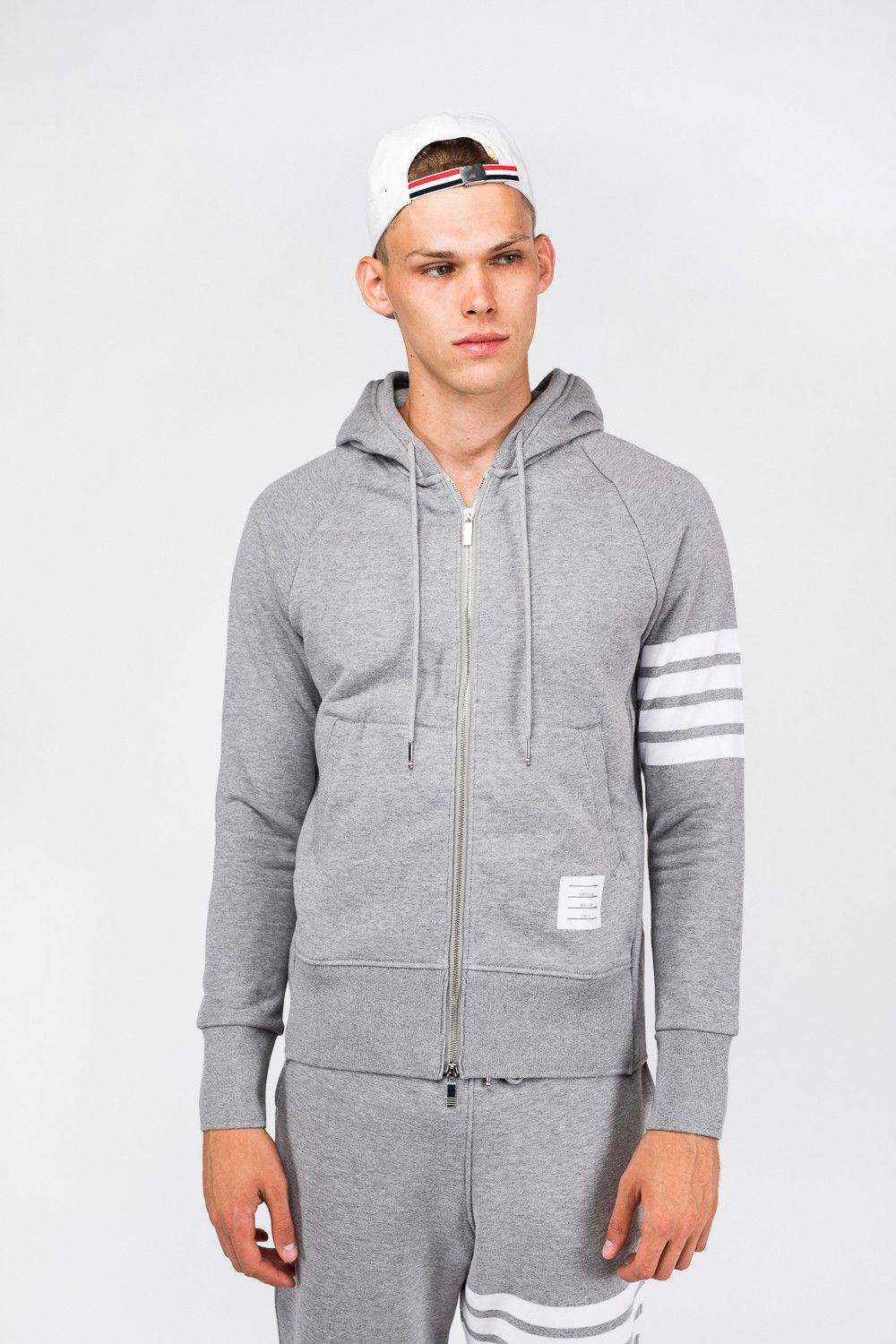 Thom Browne o1s22i1n1124 4-Bar Zip-up Hoodie in Grey Size US L / EU 52-54 / 3 - 3 Thumbnail