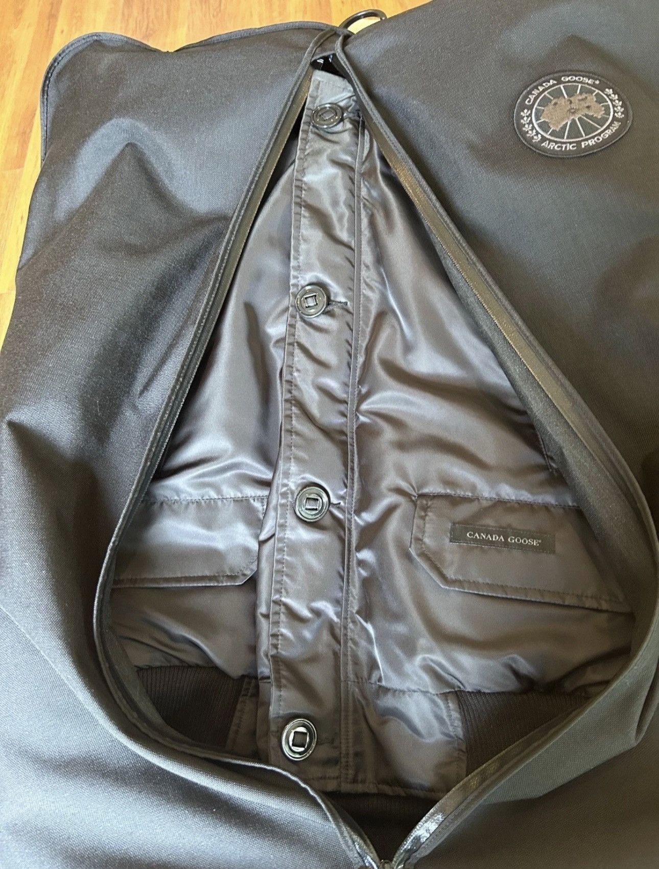 Canada Goose × October's Very Own Drake OVO 2010 Limited Edition Fur Bomber Jacket 1 of 300 Size US M / EU 48-50 / 2 - 11 Thumbnail