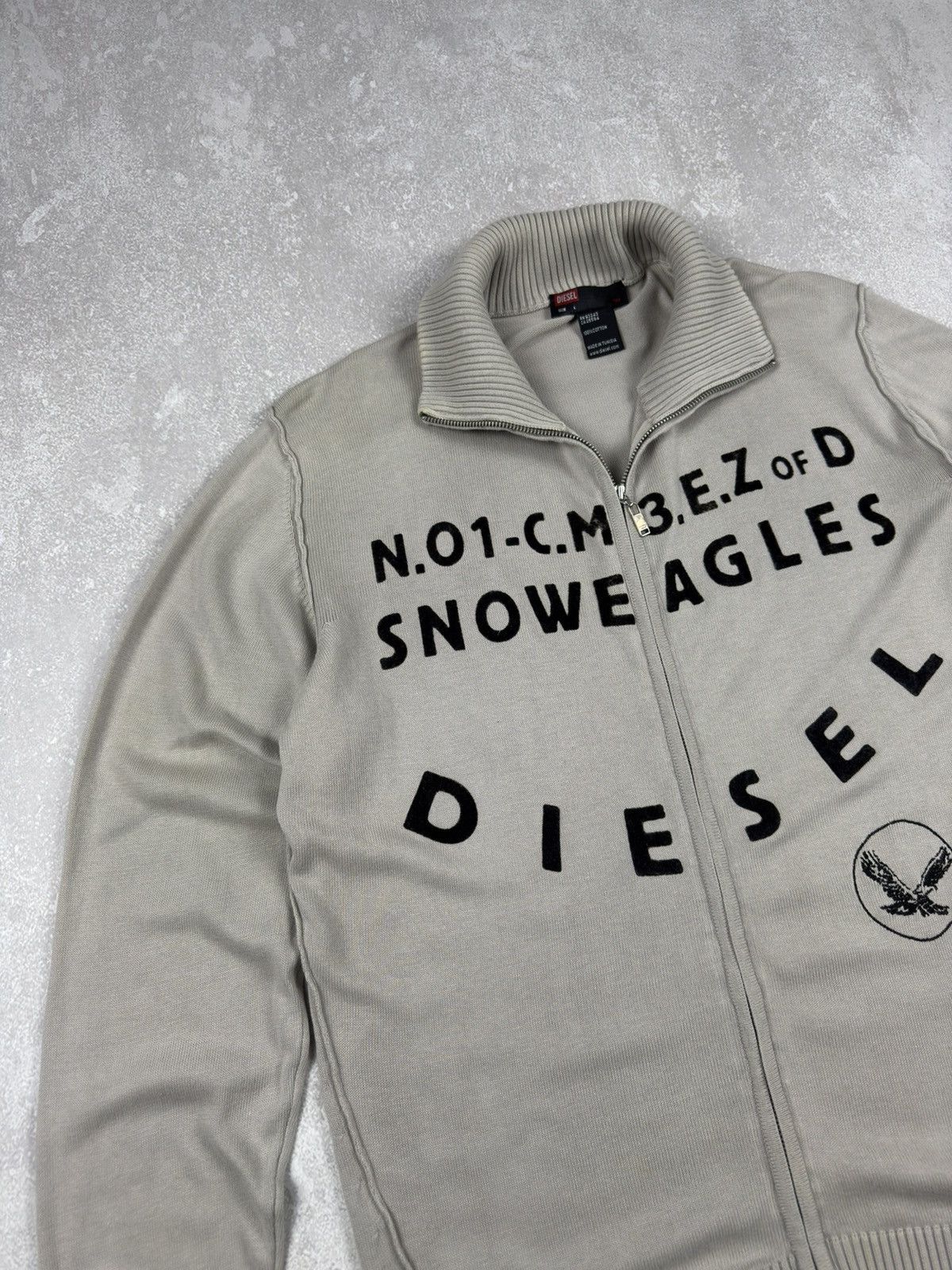 Diesel Vintage Diesel Snoweagles Light Zip Beige Sweater Y2K Size US L / EU 52-54 / 3 - 5 Thumbnail