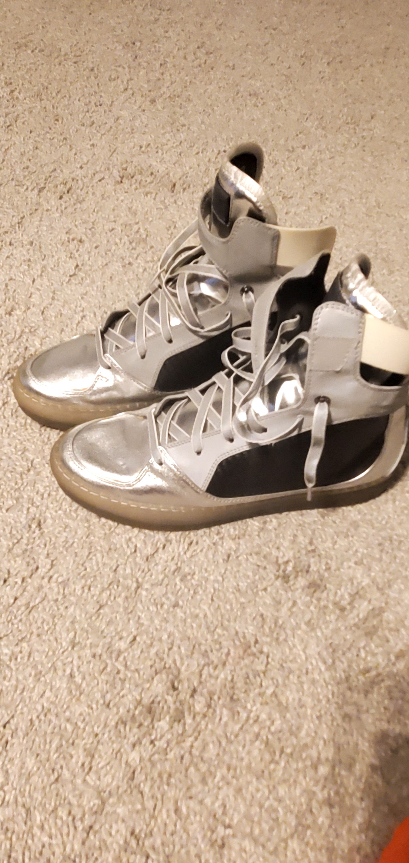 Android Homme Intergalactic Mission Moon Boot. Size US 7.5 / EU 40-41 - 1 Thumbnail