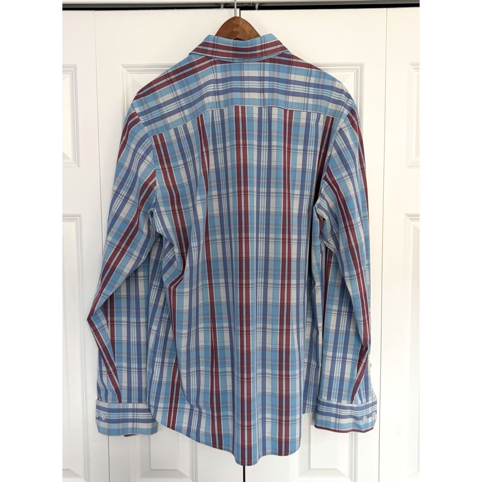 Mizzen+Main Mizzen+Main Shirt Mens Dress Shirt Long Sleeve XL Blue White Red Check Non-Iron Stretch Button Collared Spread Cuff Traditional/Business Casual Size US XL / EU 56 / 4 - 2 Thumbnail