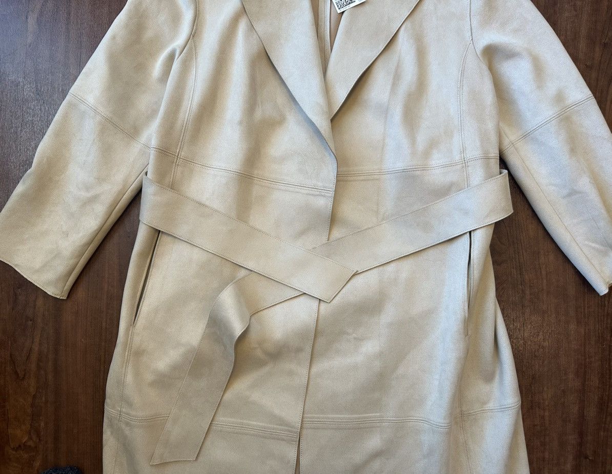 H&M H&M Women’s Faux Suede Coat Long XS Beige Size XS / US 0-2 / IT 36-38 - 3 Thumbnail