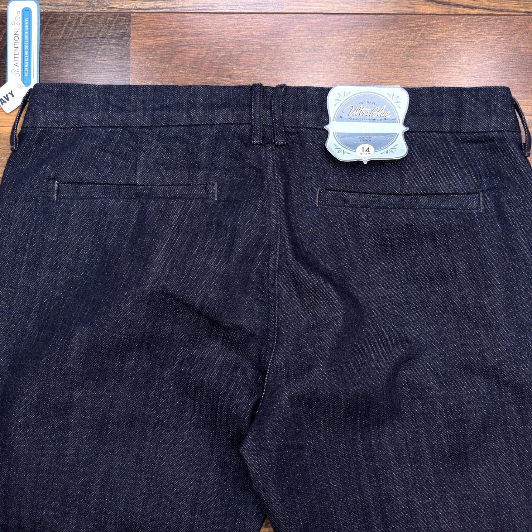 Old Navy Old Navy Diva Crop Pants Womens 14 Regular Low Rise Stretch Denim Blue Cotton Blend Straight Leg New with tags Size 36" / US 14 / IT 50 - 7 Thumbnail