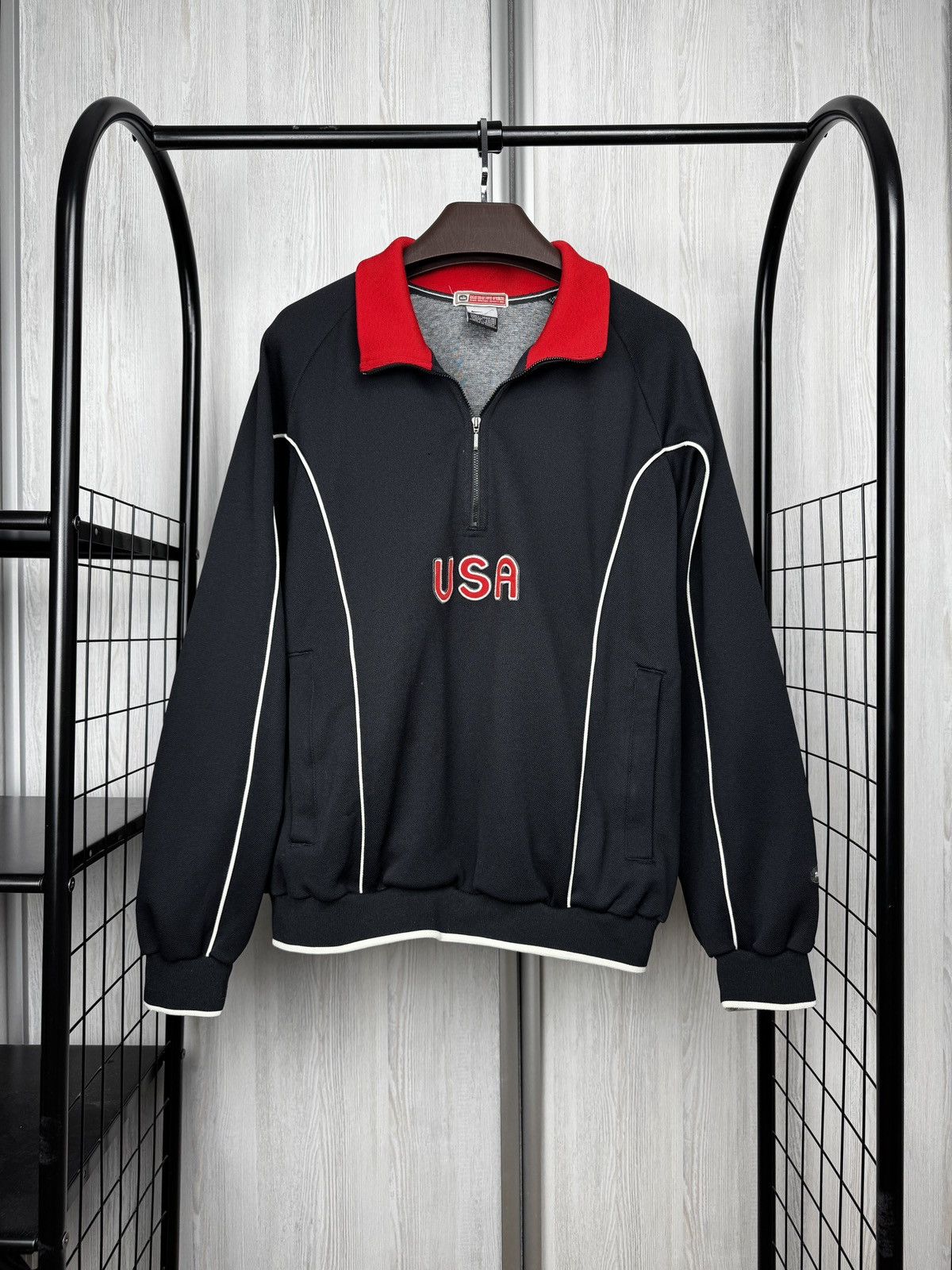 Nike Nike USA vintage y2k black half zip sweatshirt rare size L Size US L / EU 52-54 / 3 - 1 Thumbnail