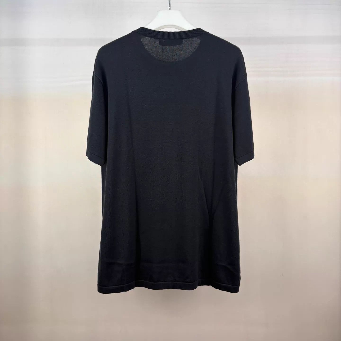 Louis Vuitton LV Black & White Portrait Logo Knit SS XL (New) Size US XL / EU 56 / 4 - 2 Thumbnail