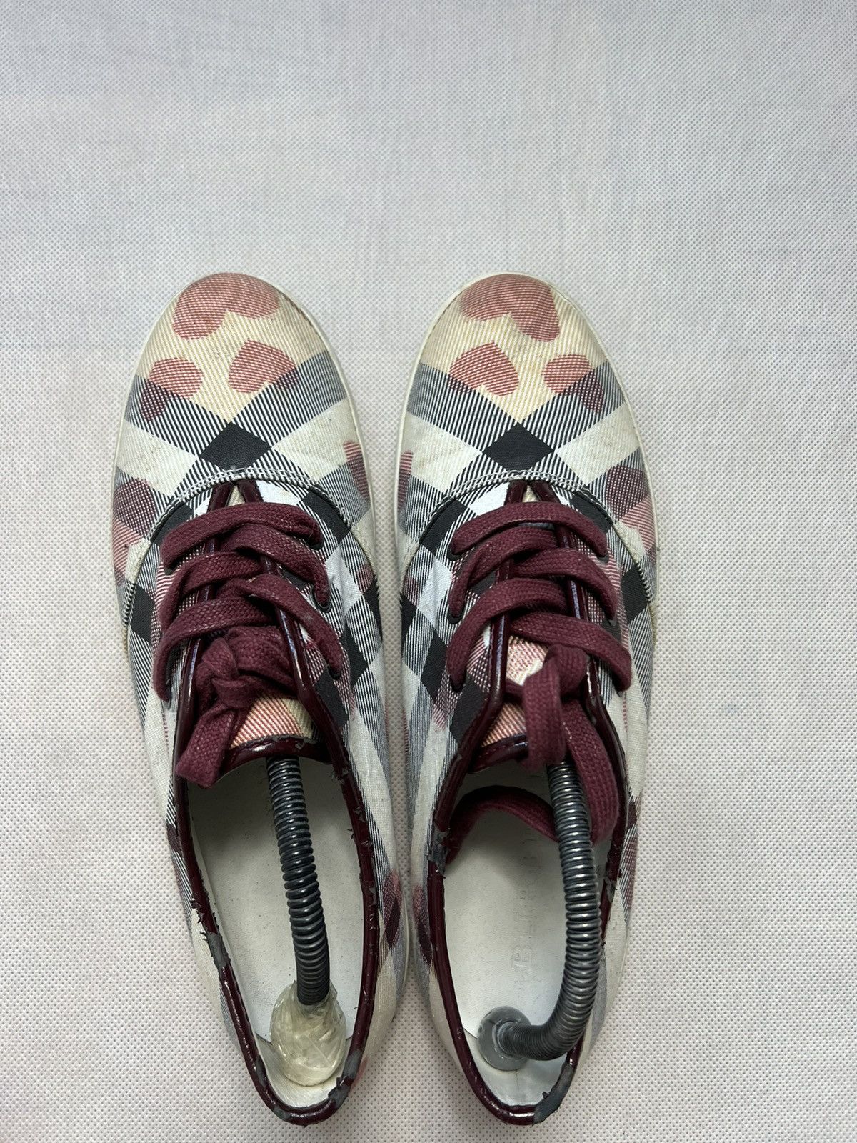 Burberry Shoes Burberry heart patterns Size US 8.5 / IT 38.5 - 4 Thumbnail