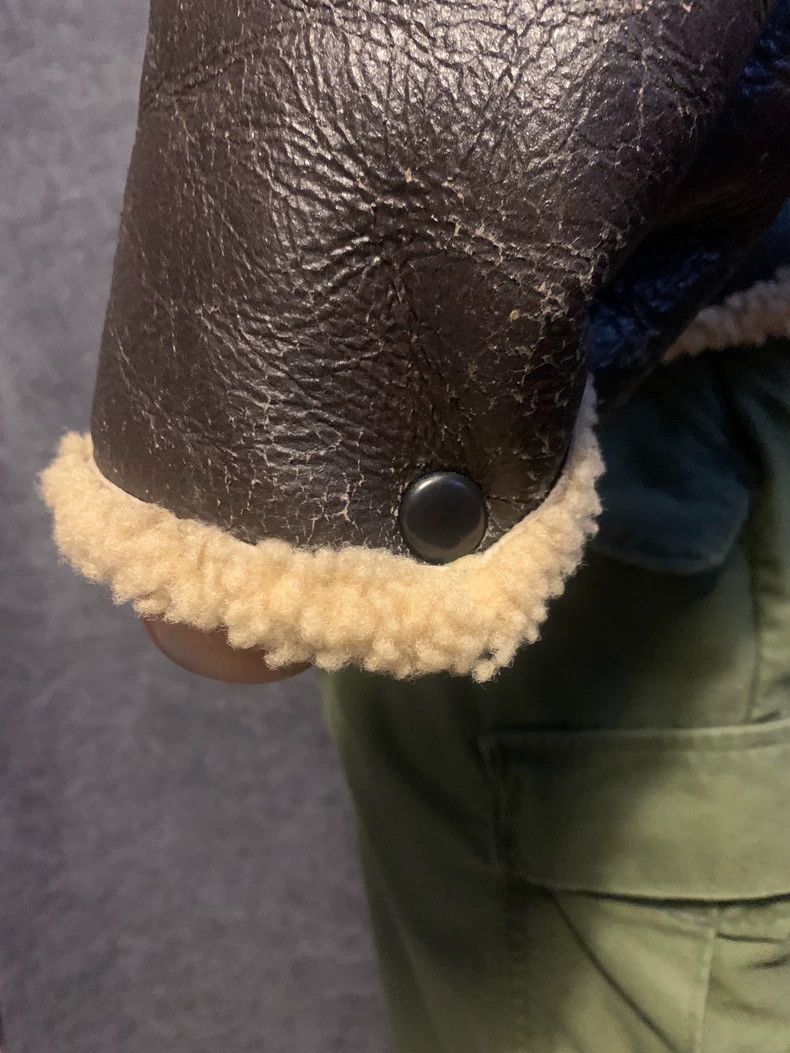 The Real McCoy's The Real McCoys s B-6 Flight Jacket. Old Version with Serv Size US S / EU 44-46 / 1 - 7 Thumbnail