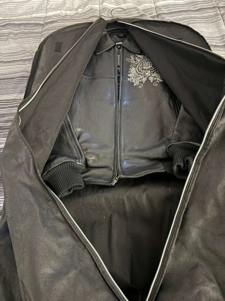 Pelle Pelle 🔥 **Authentic Pelle Pelle Leather Jacket – Almost New** Size L / US 10 / IT 46 - 3 Thumbnail